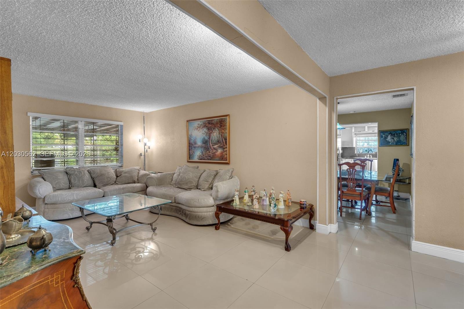 1320 SW 84th Ave, Miami FL 33144