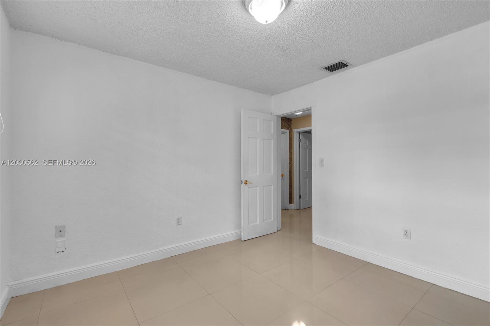 1320 SW 84th Ave, Miami FL 33144
