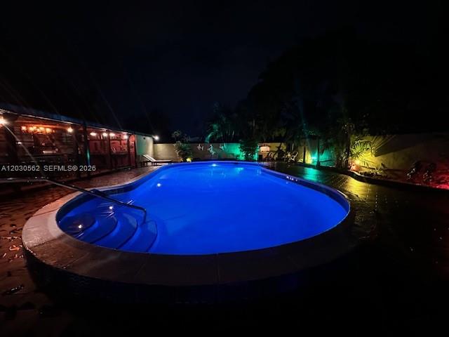1320 SW 84th Ave, Miami FL 33144