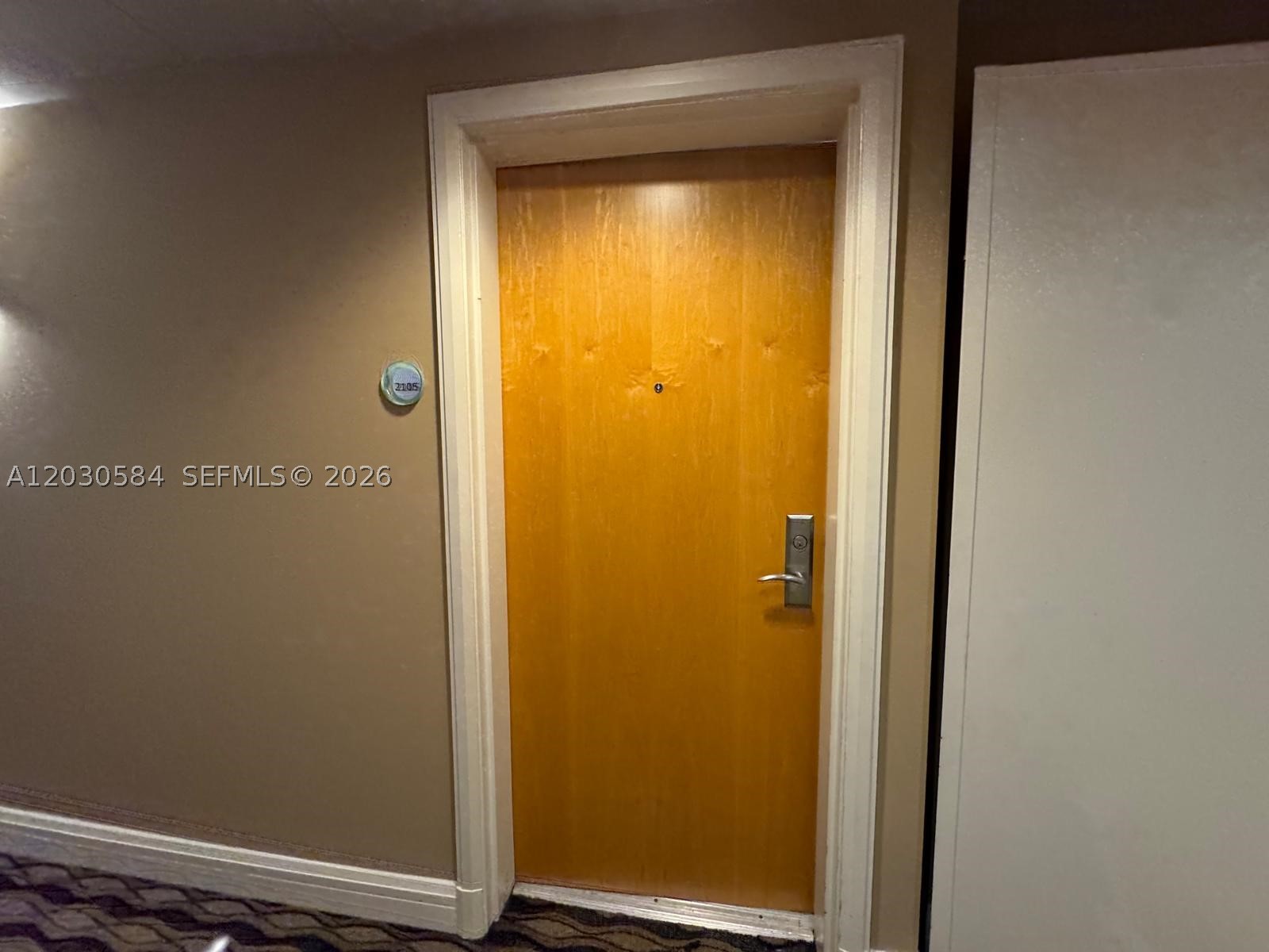 244 Biscayne Blvd #2105, Miami FL 33132