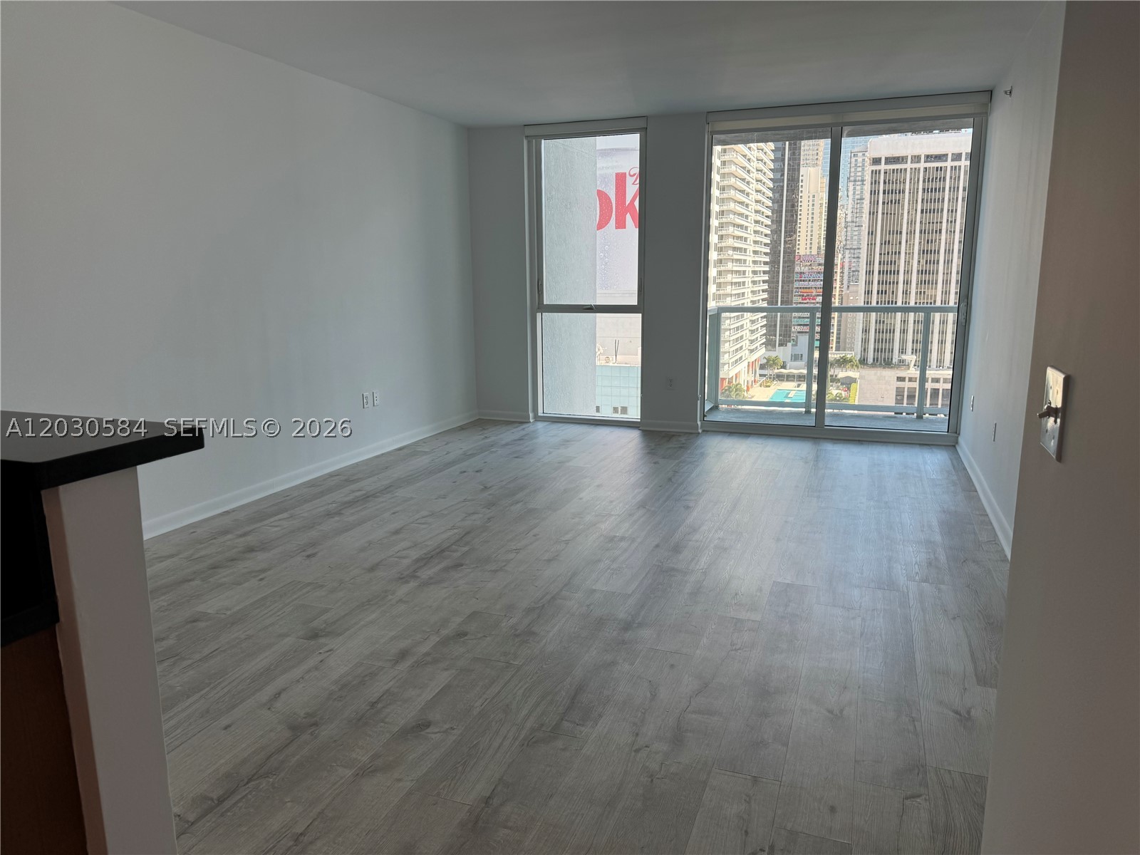 244 Biscayne Blvd #2105, Miami FL 33132