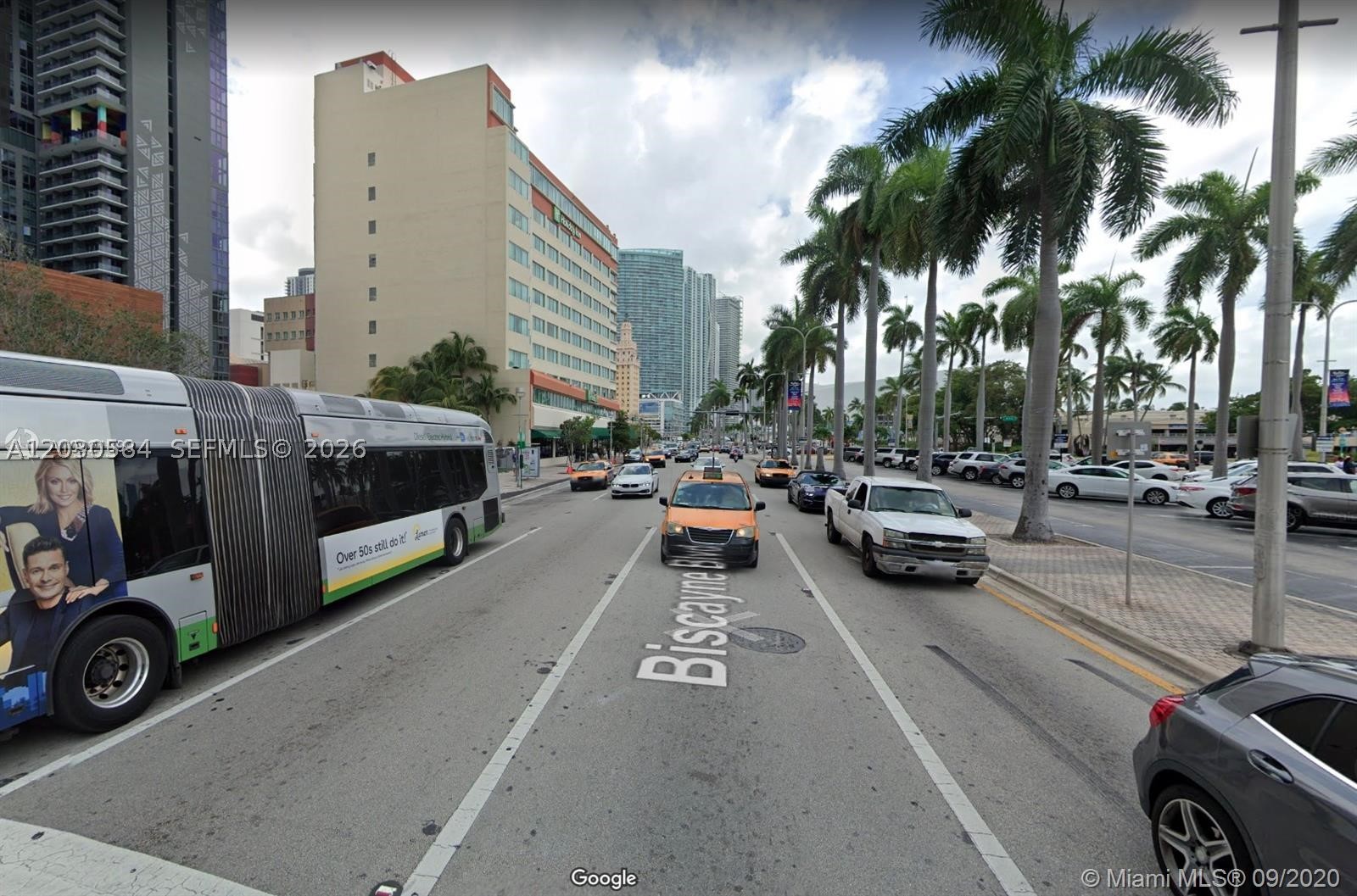 244 Biscayne Blvd #2105, Miami FL 33132