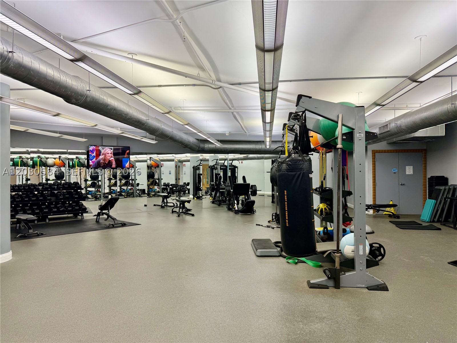 244 Biscayne Blvd #2105, Miami FL 33132