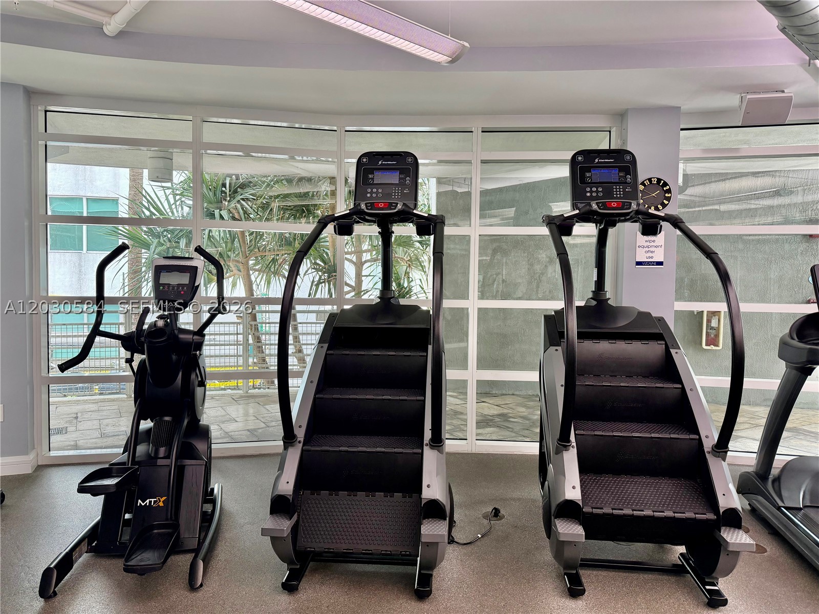 244 Biscayne Blvd #2105, Miami FL 33132