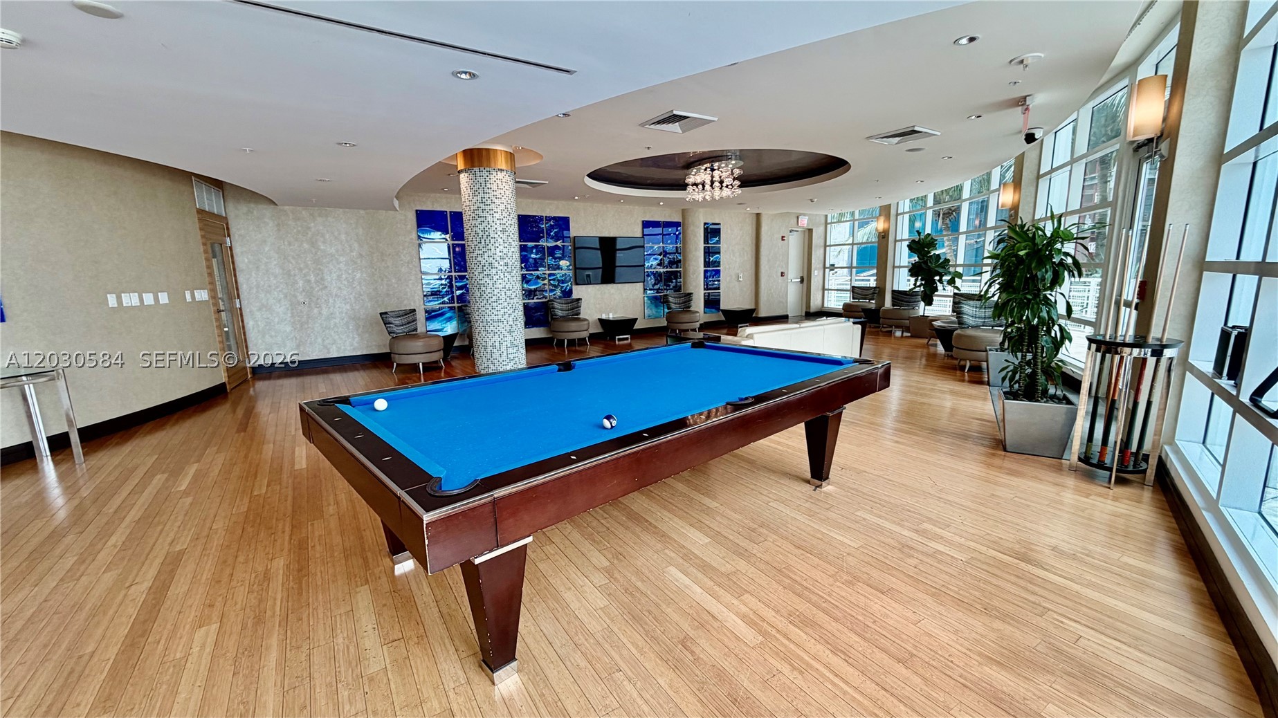 244 Biscayne Blvd #2105, Miami FL 33132