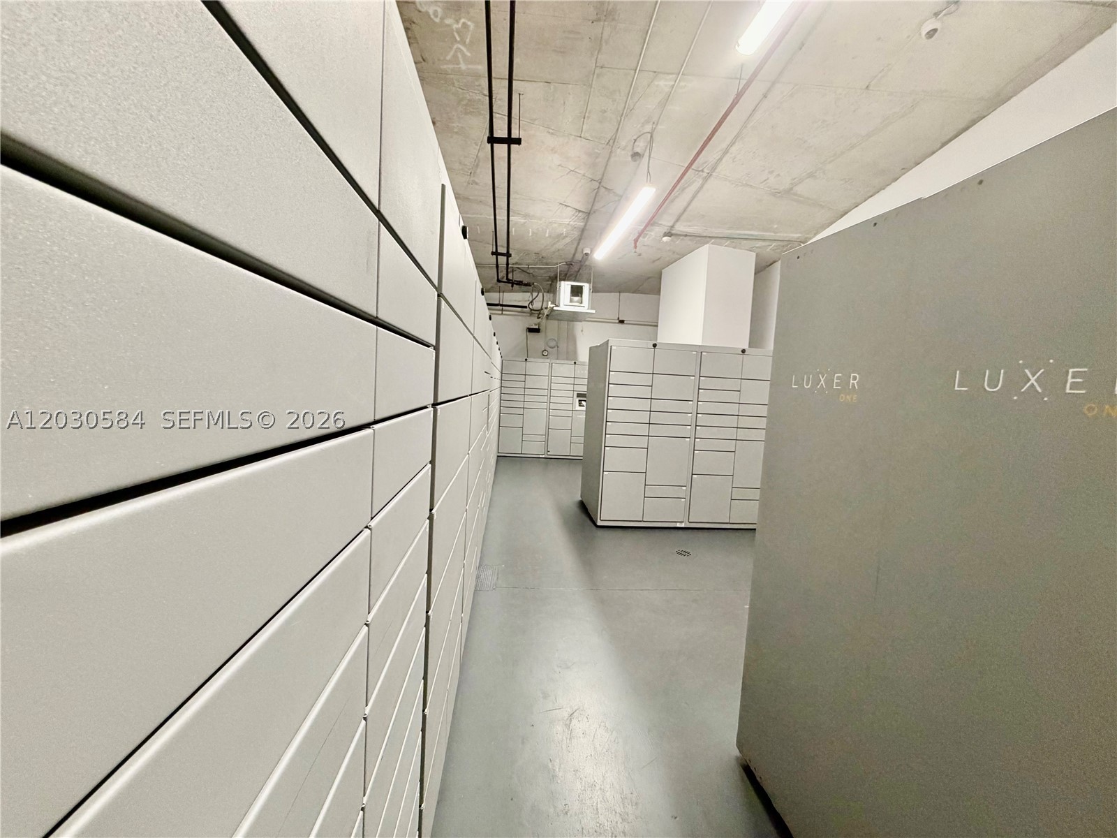244 Biscayne Blvd #2105, Miami FL 33132