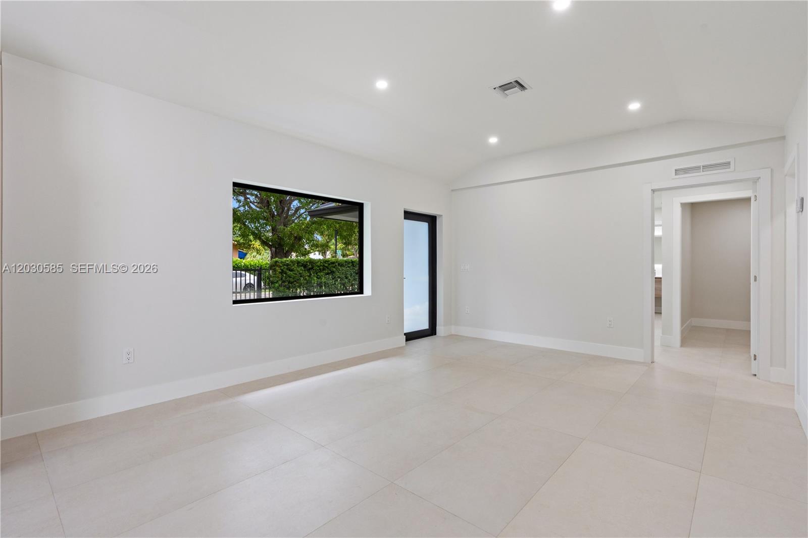 2286 SW 21st Ave, Miami FL 33145