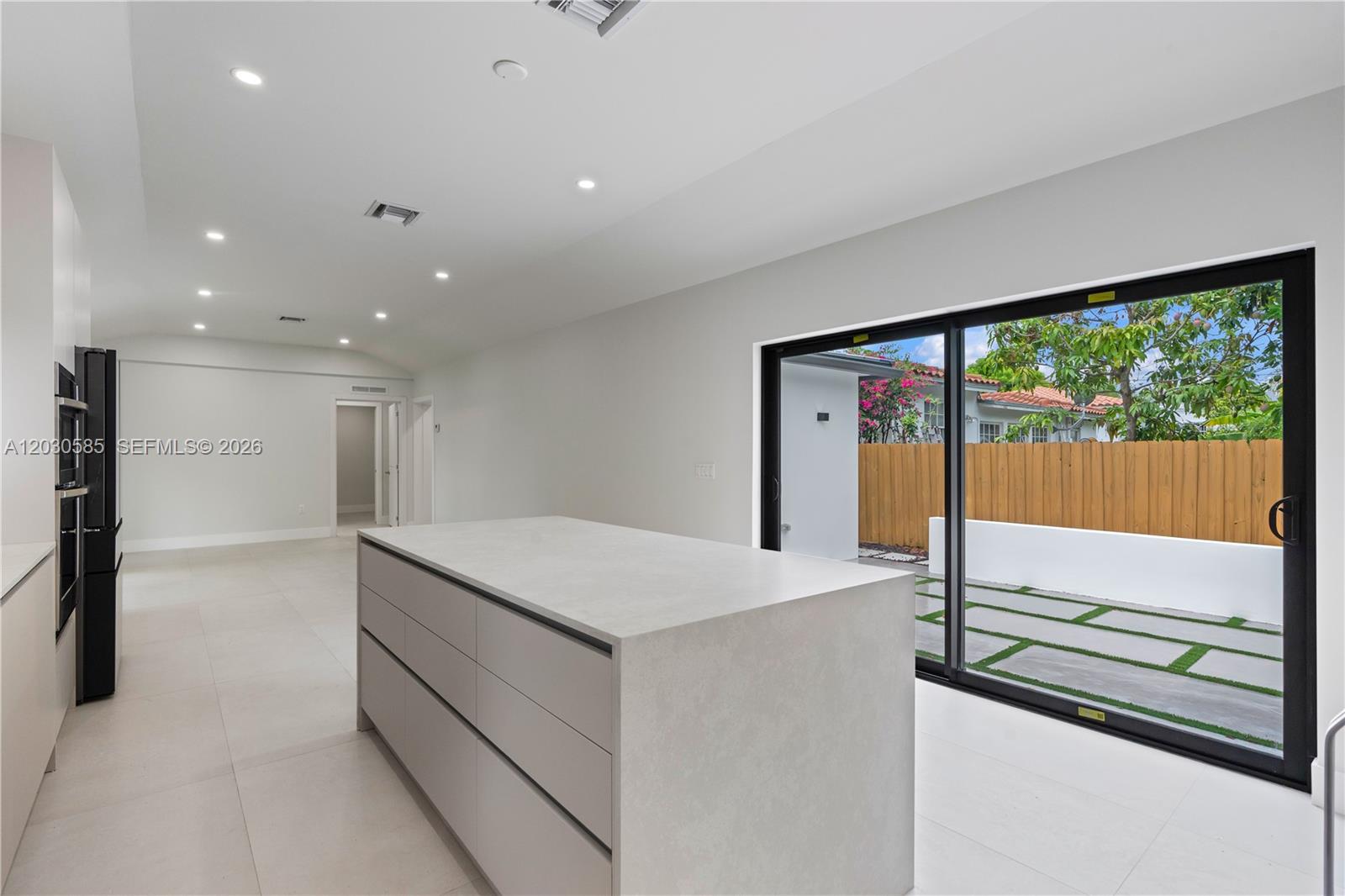 2286 SW 21st Ave, Miami FL 33145