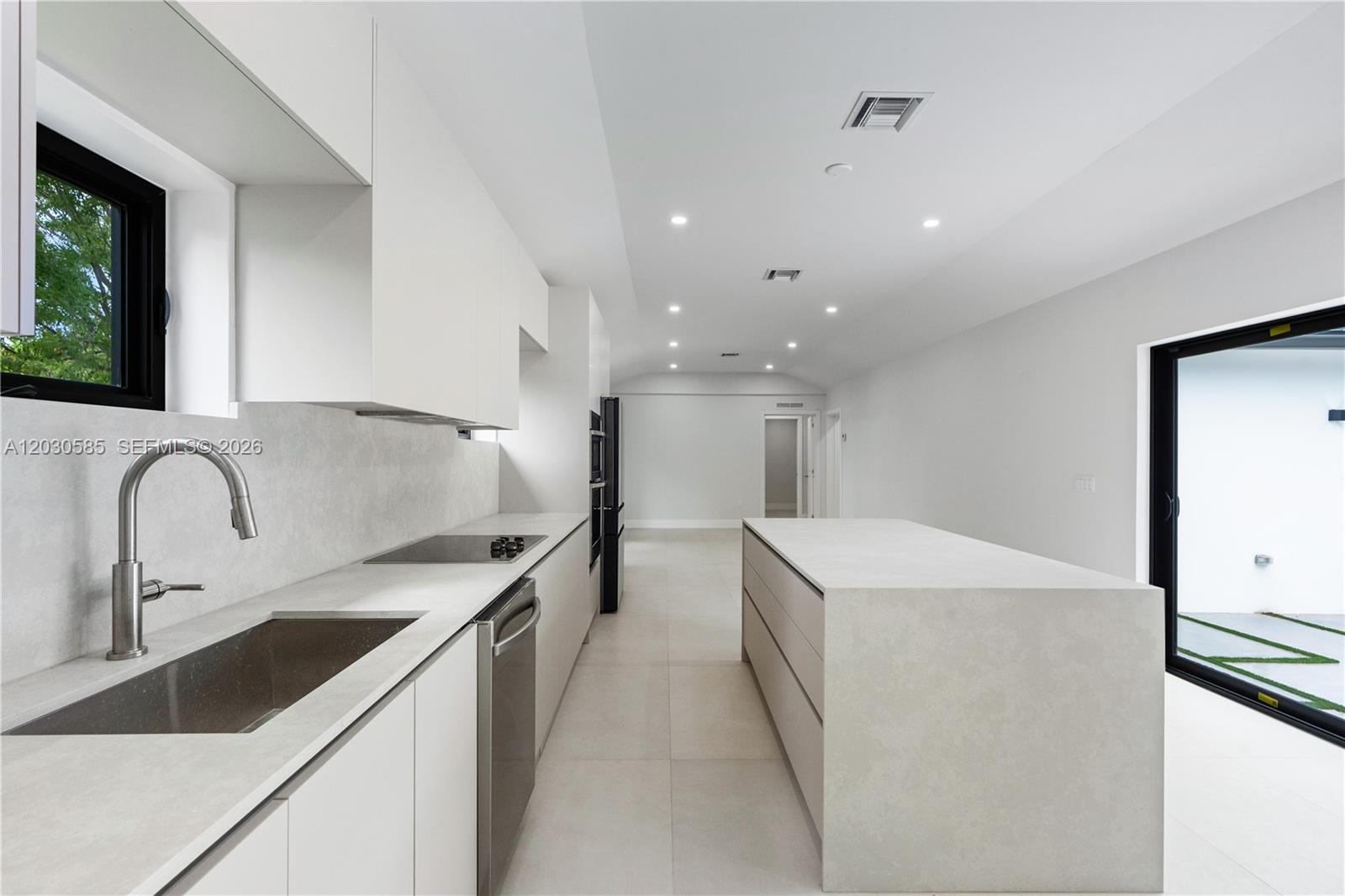 2286 SW 21st Ave, Miami FL 33145