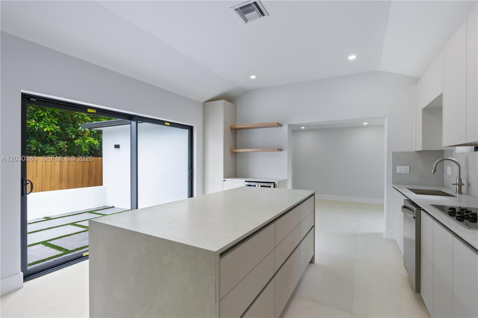 2286 SW 21st Ave, Miami FL 33145