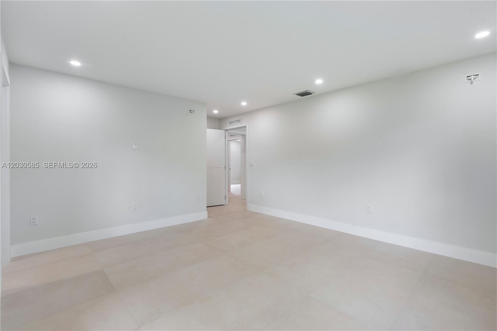 2286 SW 21st Ave, Miami FL 33145