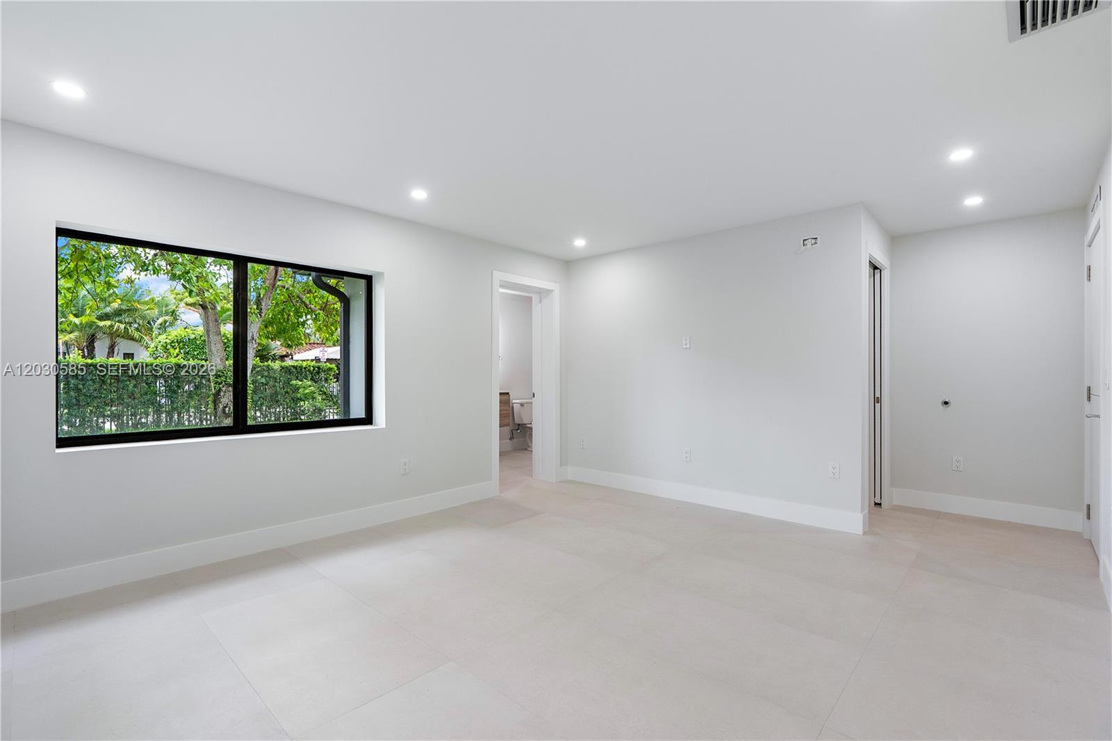 2286 SW 21st Ave, Miami FL 33145