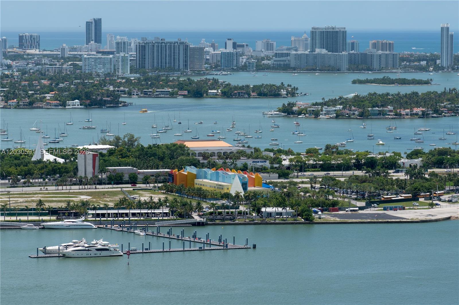 888 Biscayne Blvd #4112, Miami FL 33132
