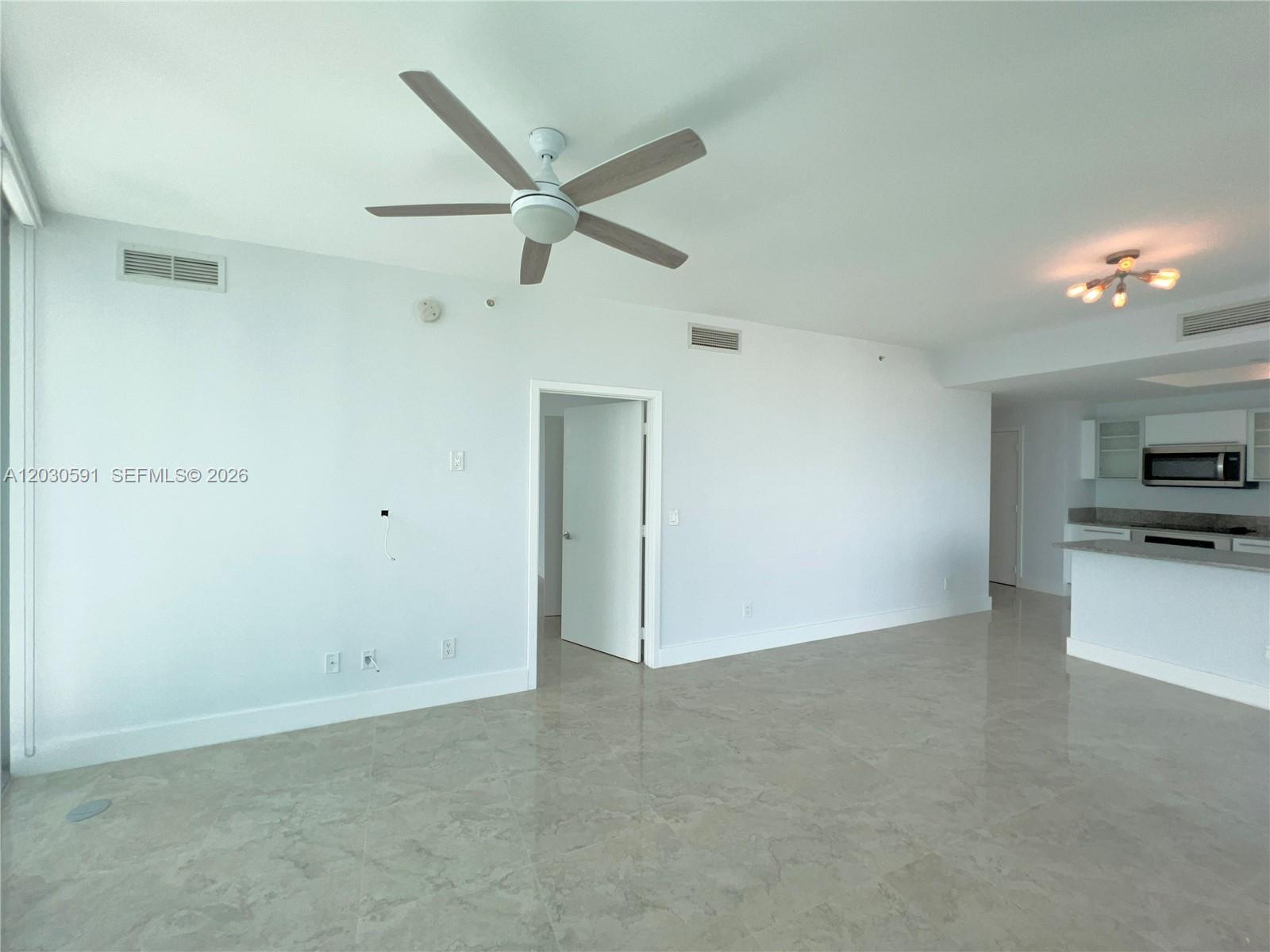 888 Biscayne Blvd #4112, Miami FL 33132