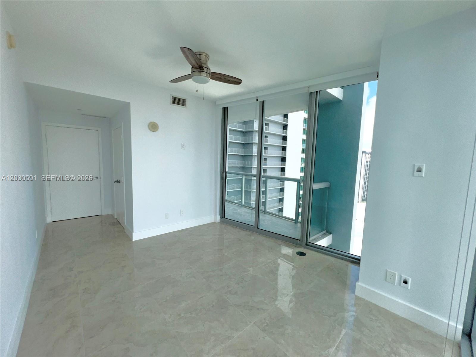 888 Biscayne Blvd #4112, Miami FL 33132