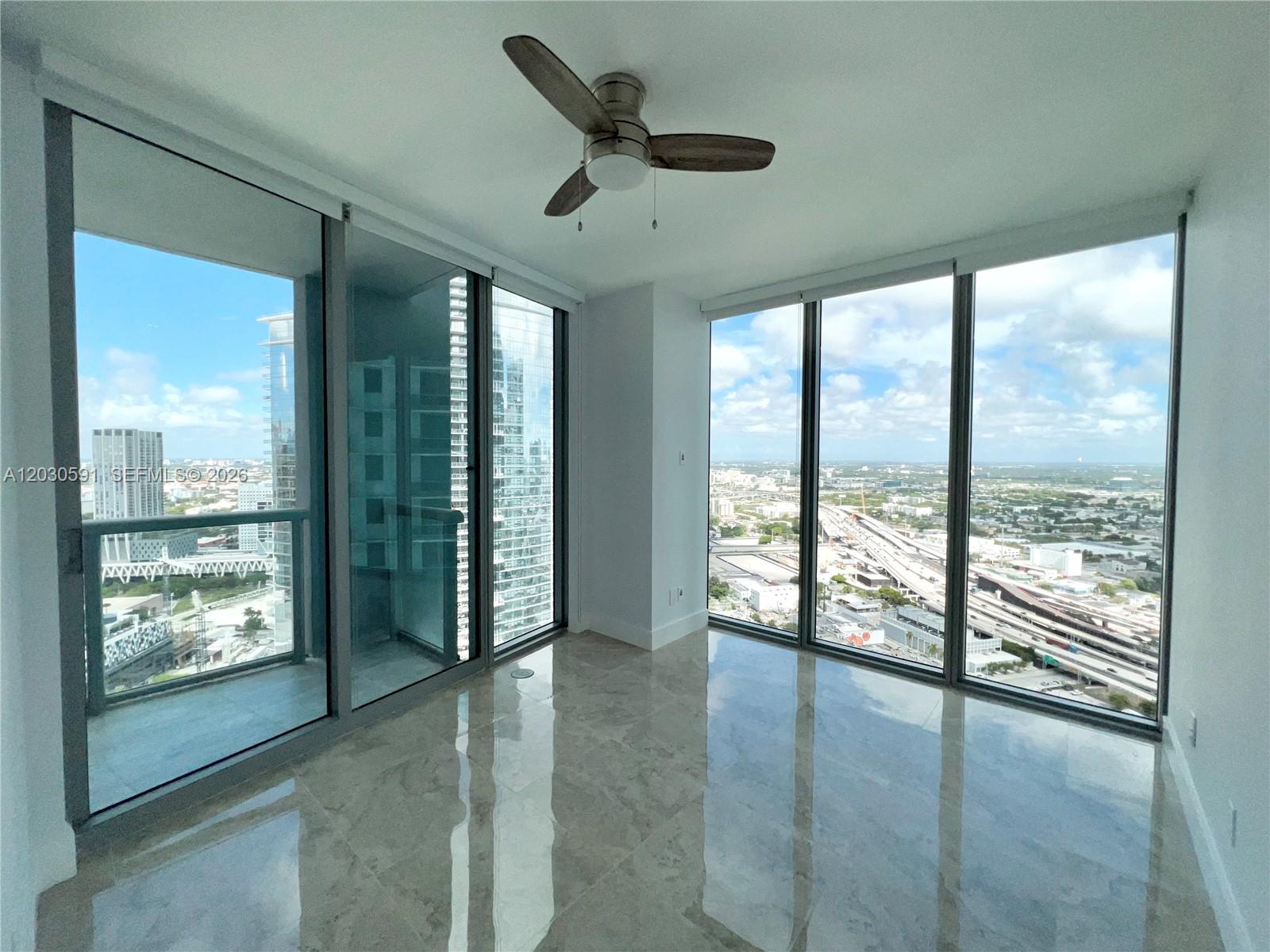 888 Biscayne Blvd #4112, Miami FL 33132