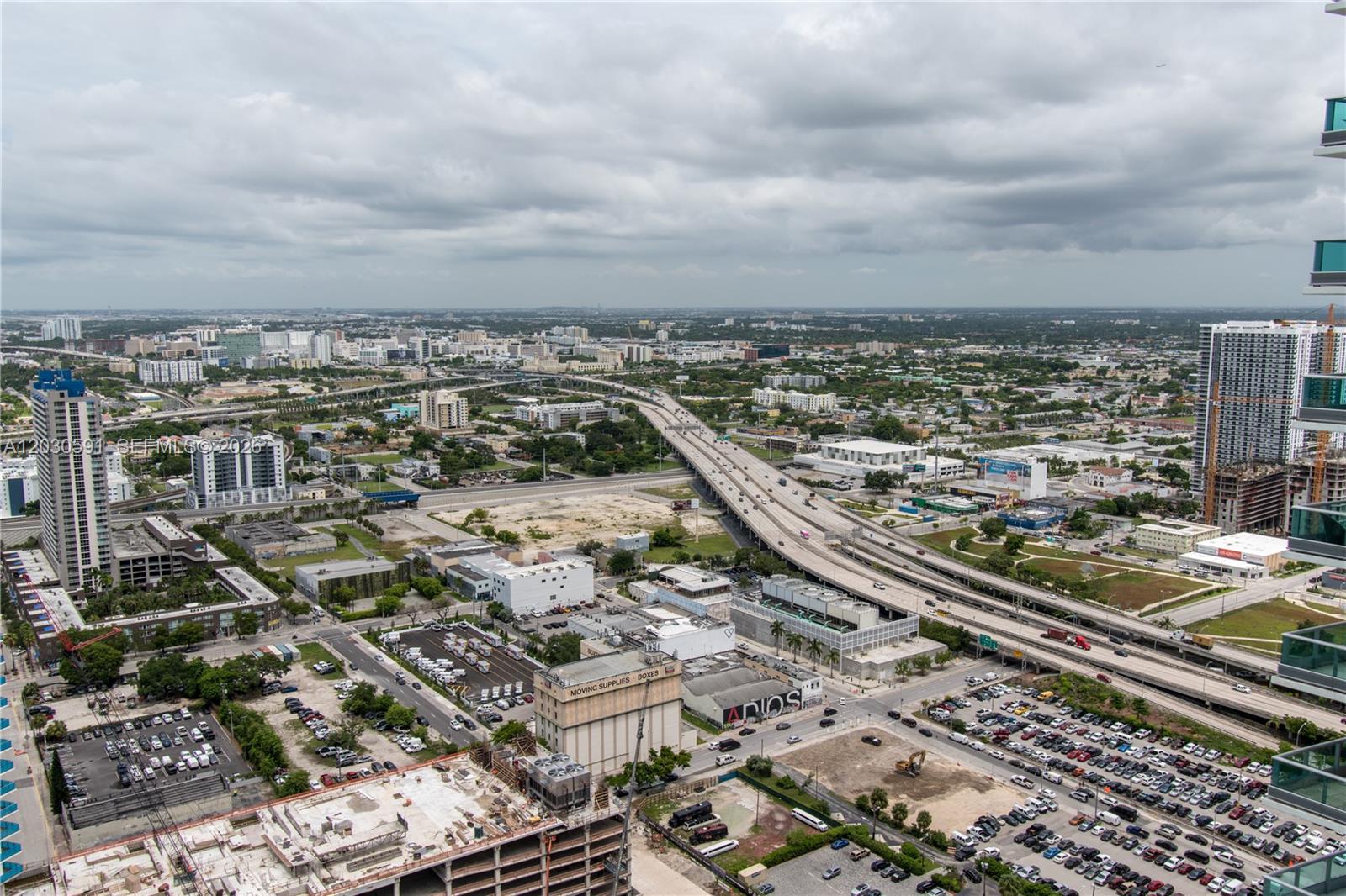 888 Biscayne Blvd #4112, Miami FL 33132