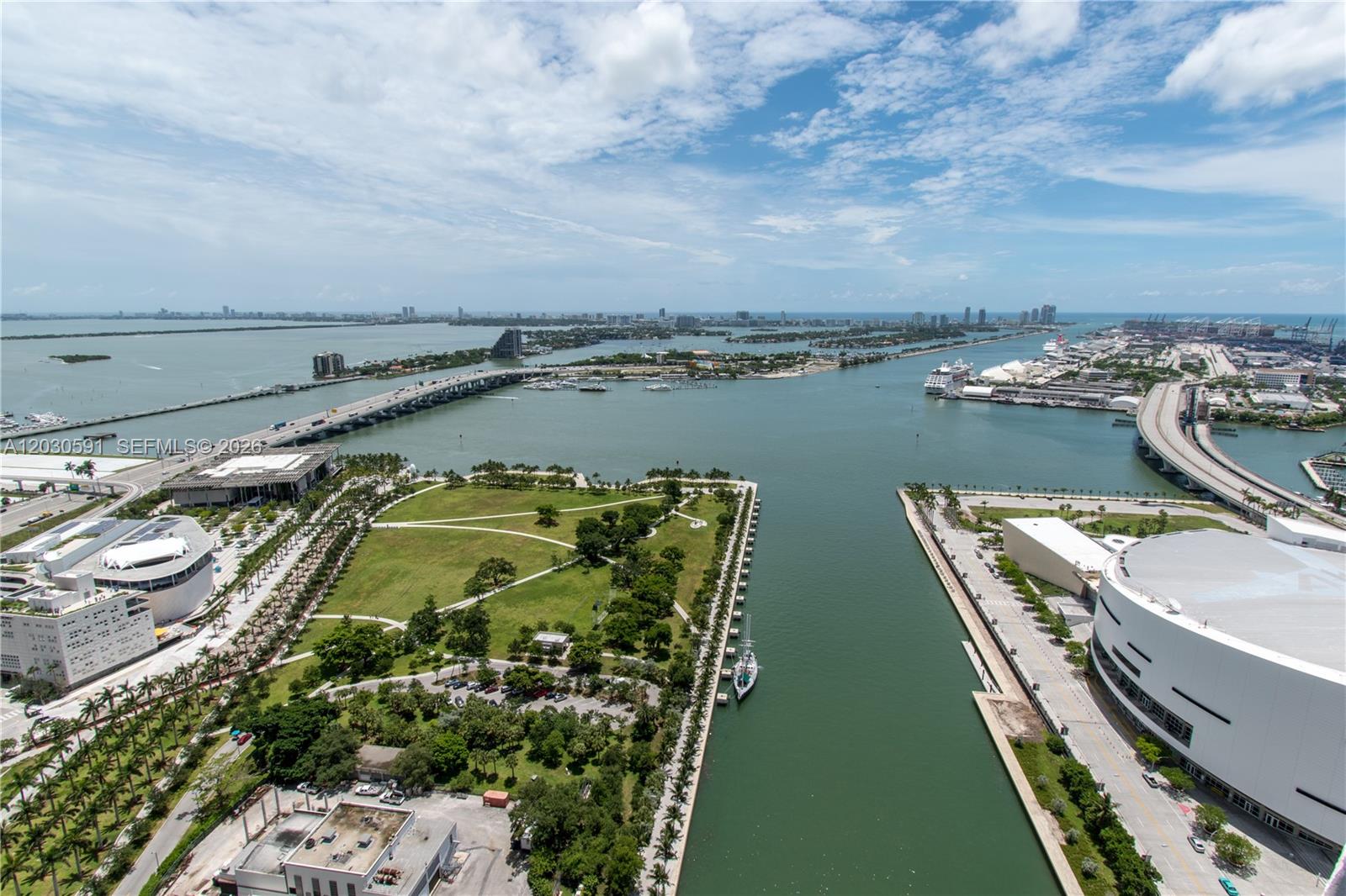 888 Biscayne Blvd #4112, Miami FL 33132