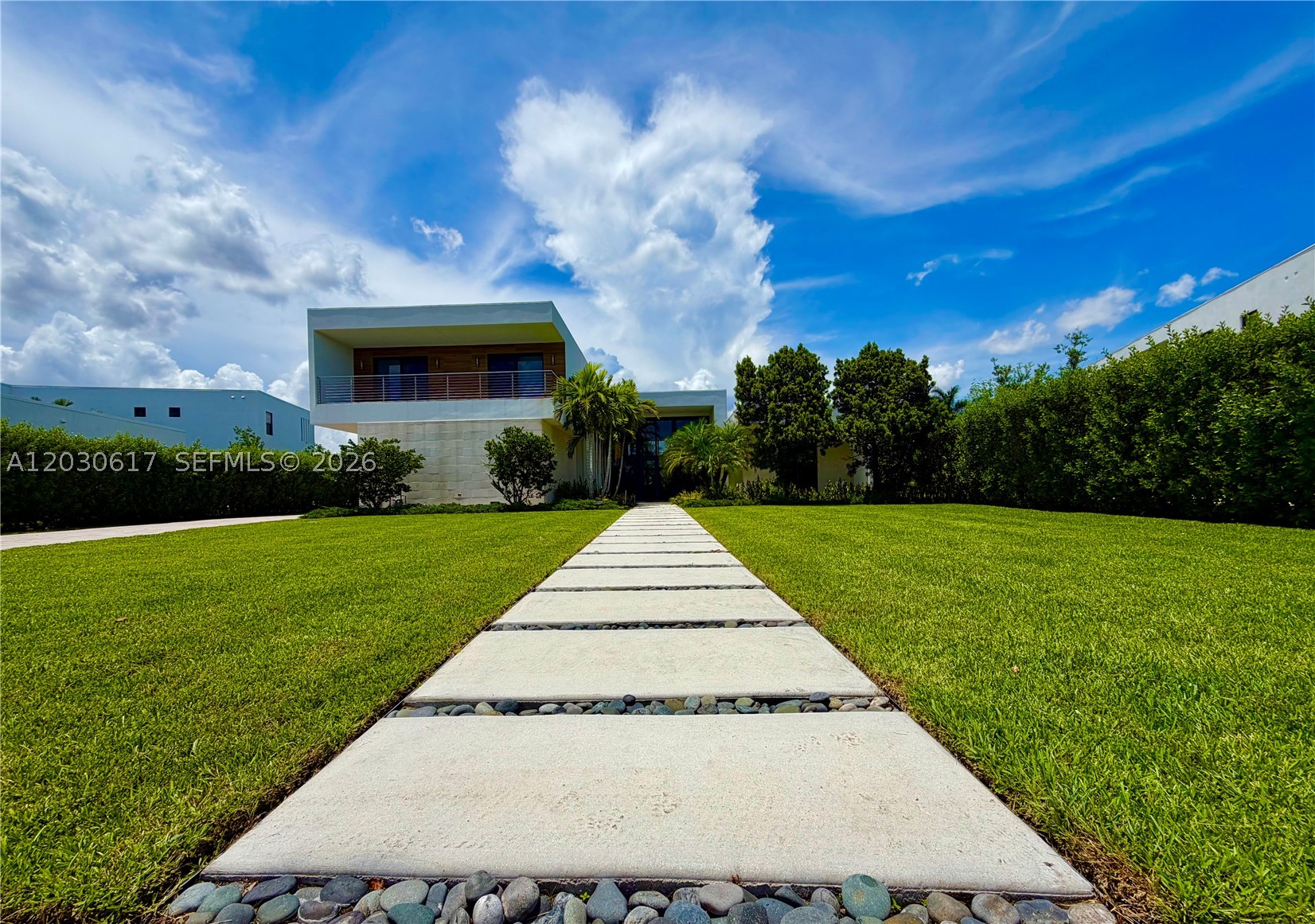 16569 Botaniko Dr N, Weston FL 33326