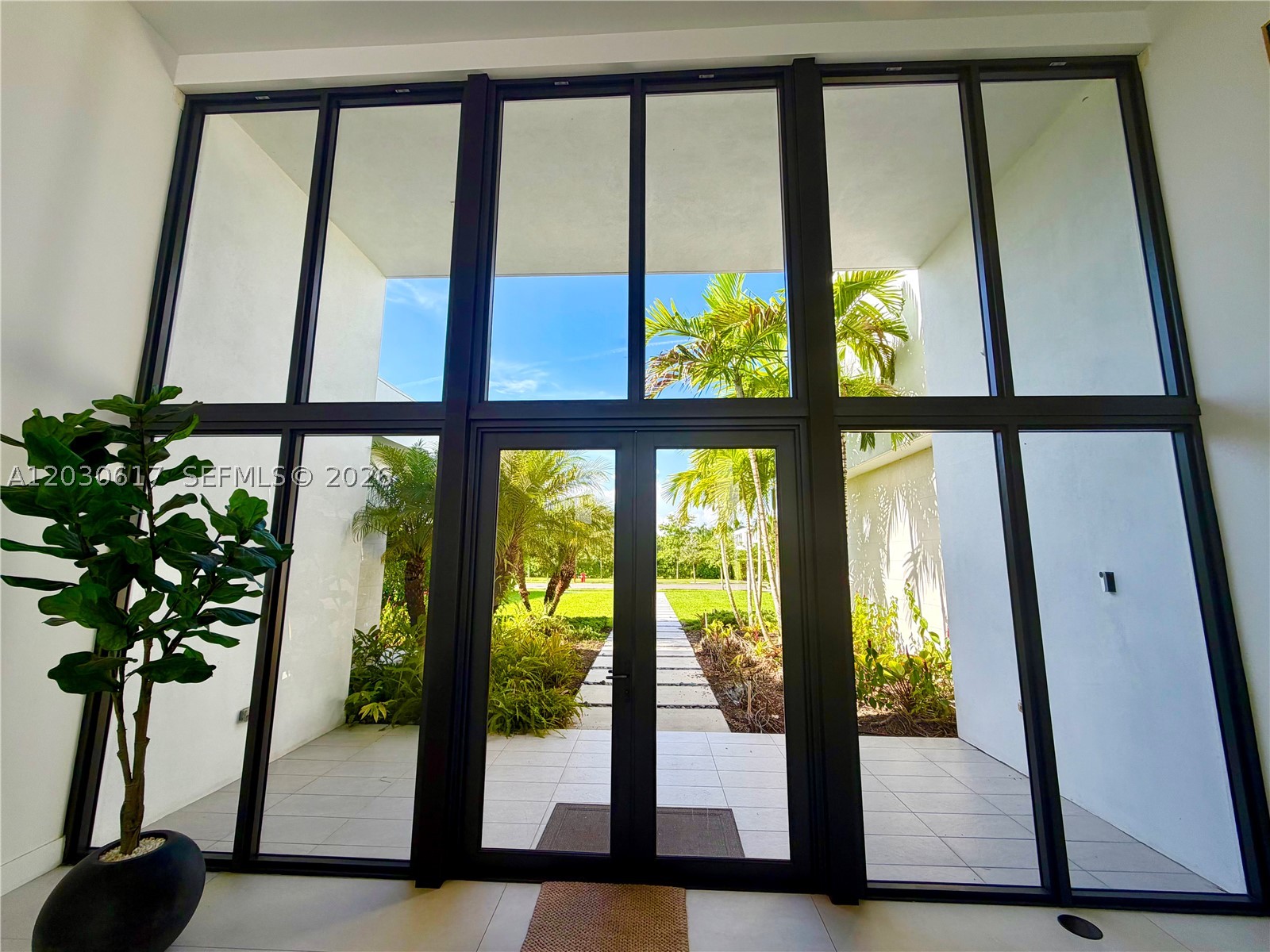 16569 Botaniko Dr N, Weston FL 33326