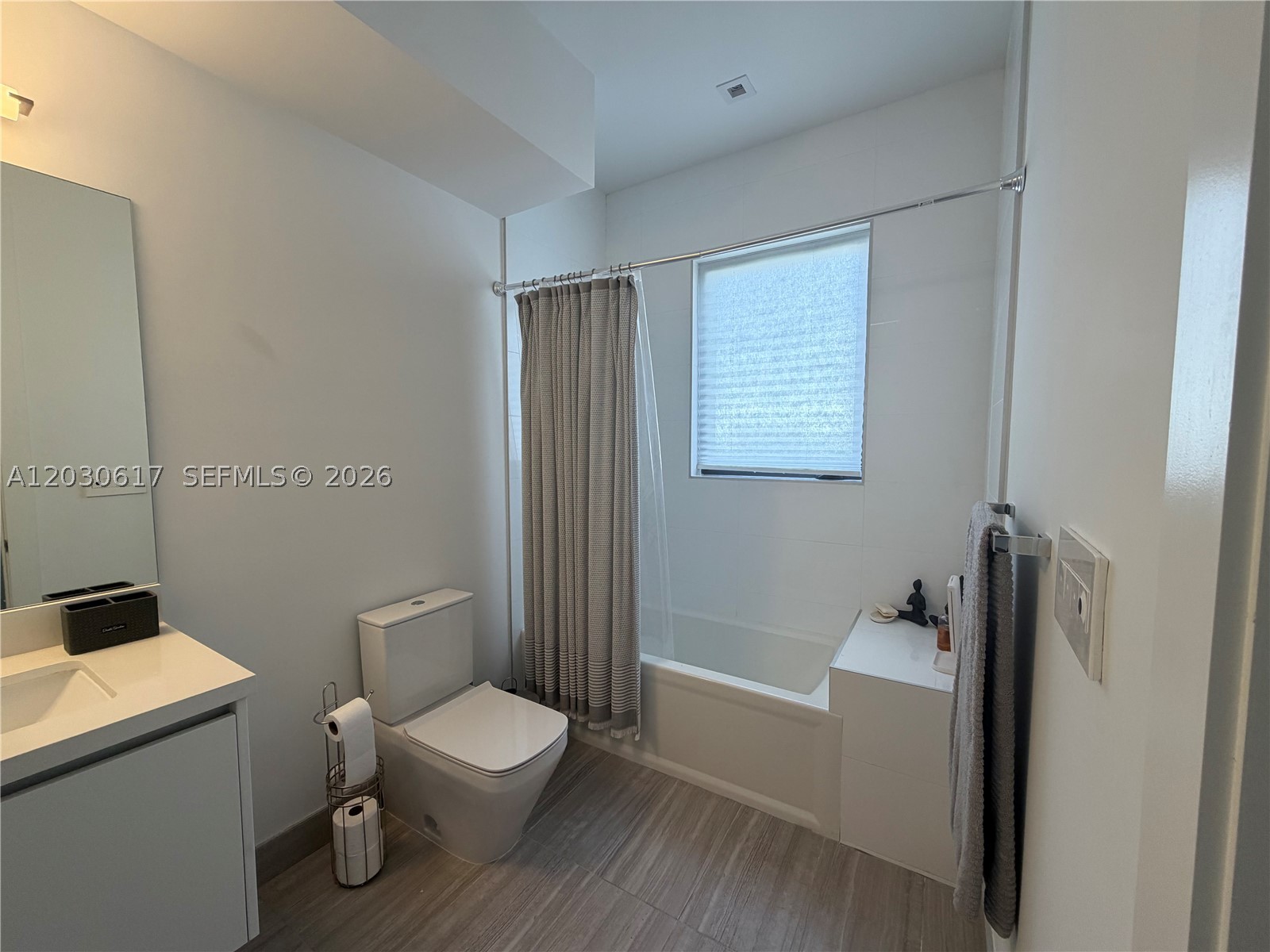 16569 Botaniko Dr N, Weston FL 33326