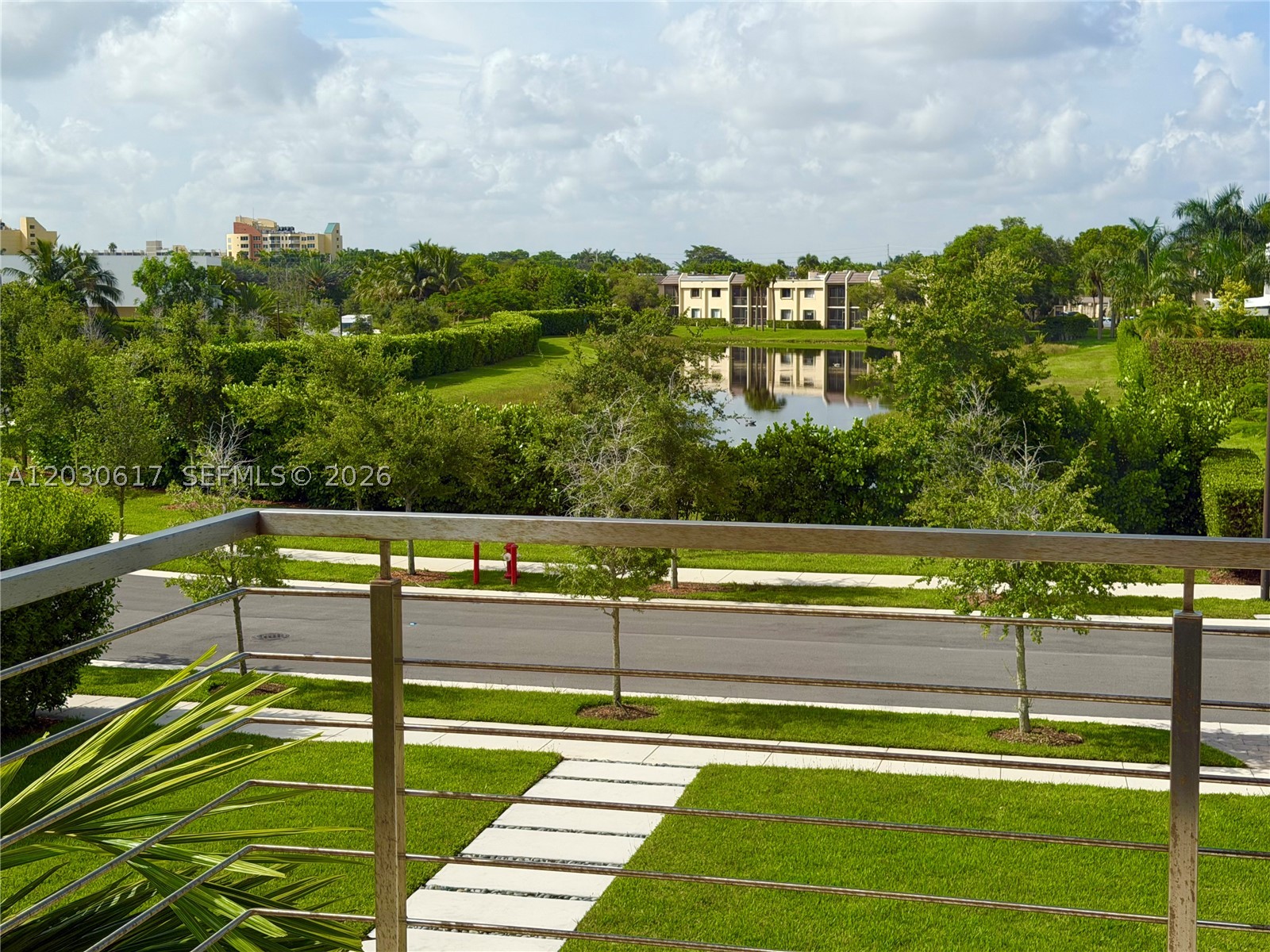16569 Botaniko Dr N, Weston FL 33326