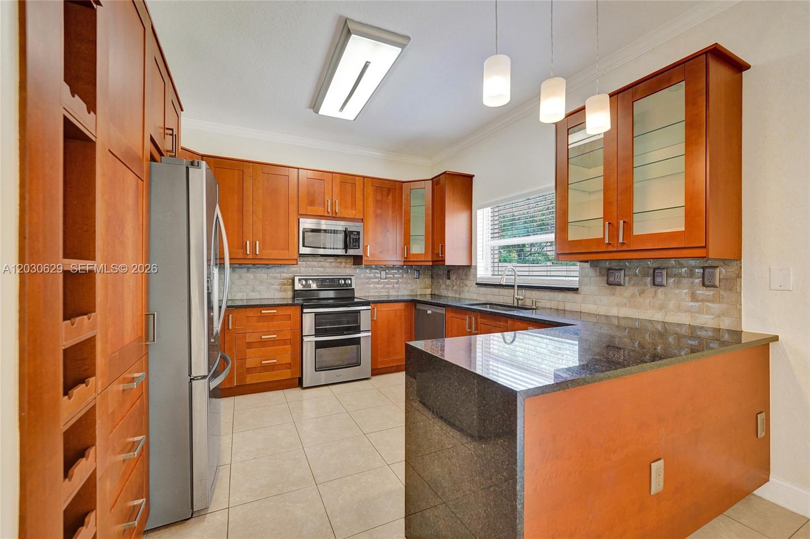1958 NW 171st Ave, Pembroke Pines FL 33028