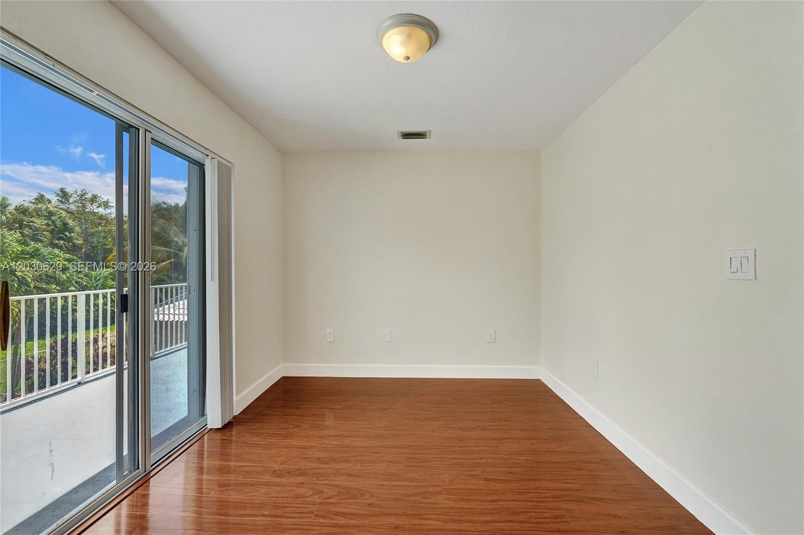 1958 NW 171st Ave, Pembroke Pines FL 33028
