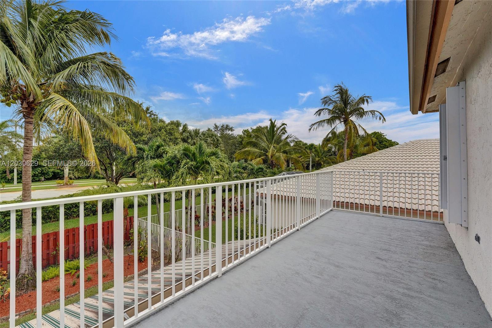 1958 NW 171st Ave, Pembroke Pines FL 33028