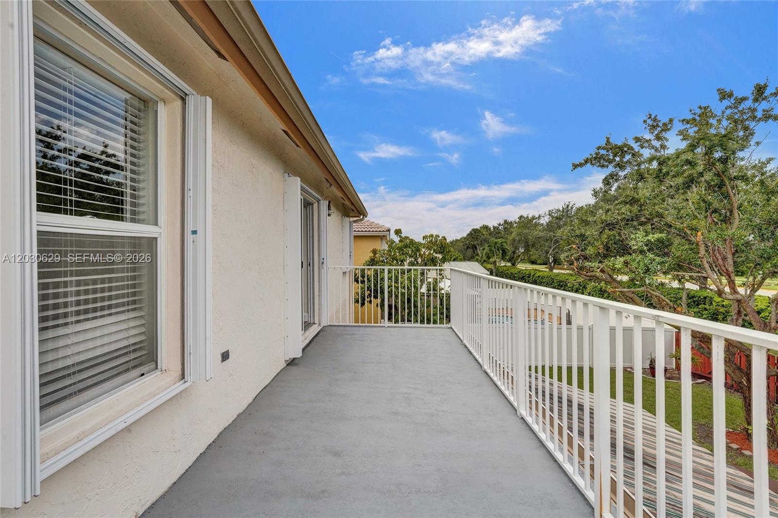 1958 NW 171st Ave, Pembroke Pines FL 33028