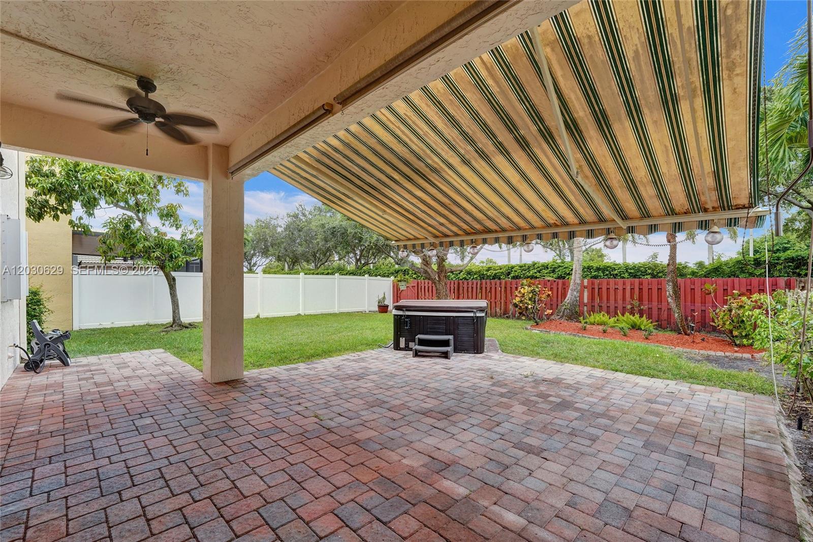 1958 NW 171st Ave, Pembroke Pines FL 33028