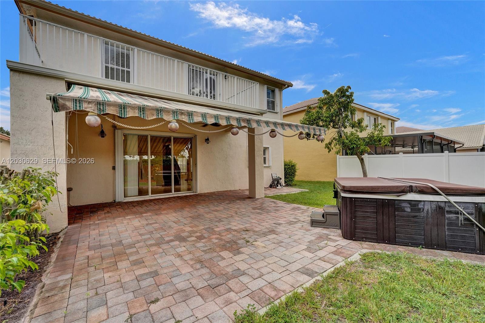 1958 NW 171st Ave, Pembroke Pines FL 33028