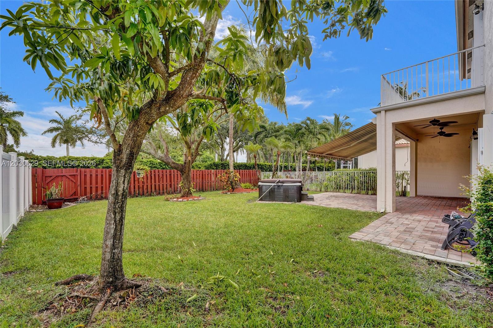 1958 NW 171st Ave, Pembroke Pines FL 33028