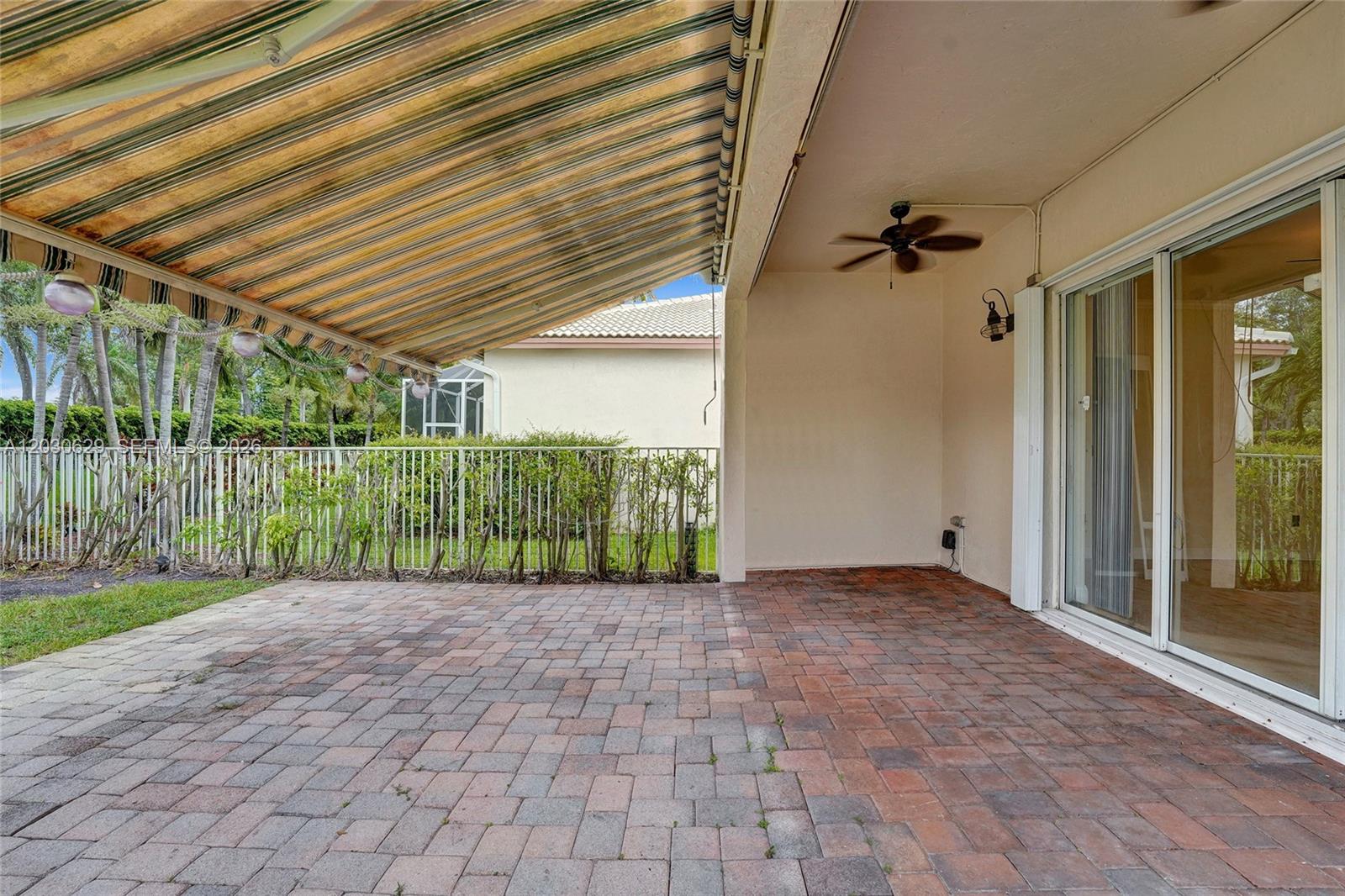 1958 NW 171st Ave, Pembroke Pines FL 33028