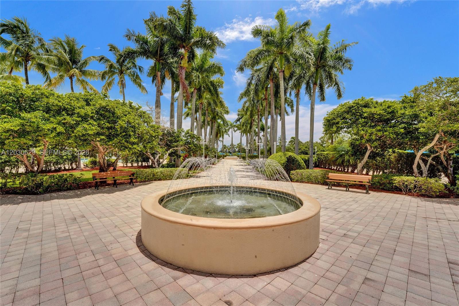 1958 NW 171st Ave, Pembroke Pines FL 33028