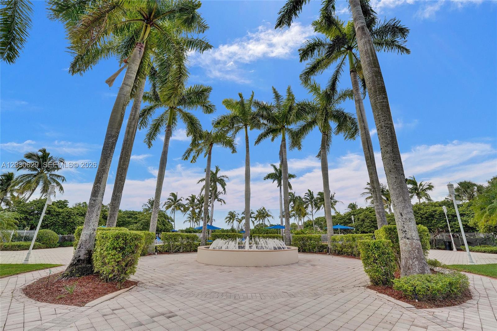 1958 NW 171st Ave, Pembroke Pines FL 33028