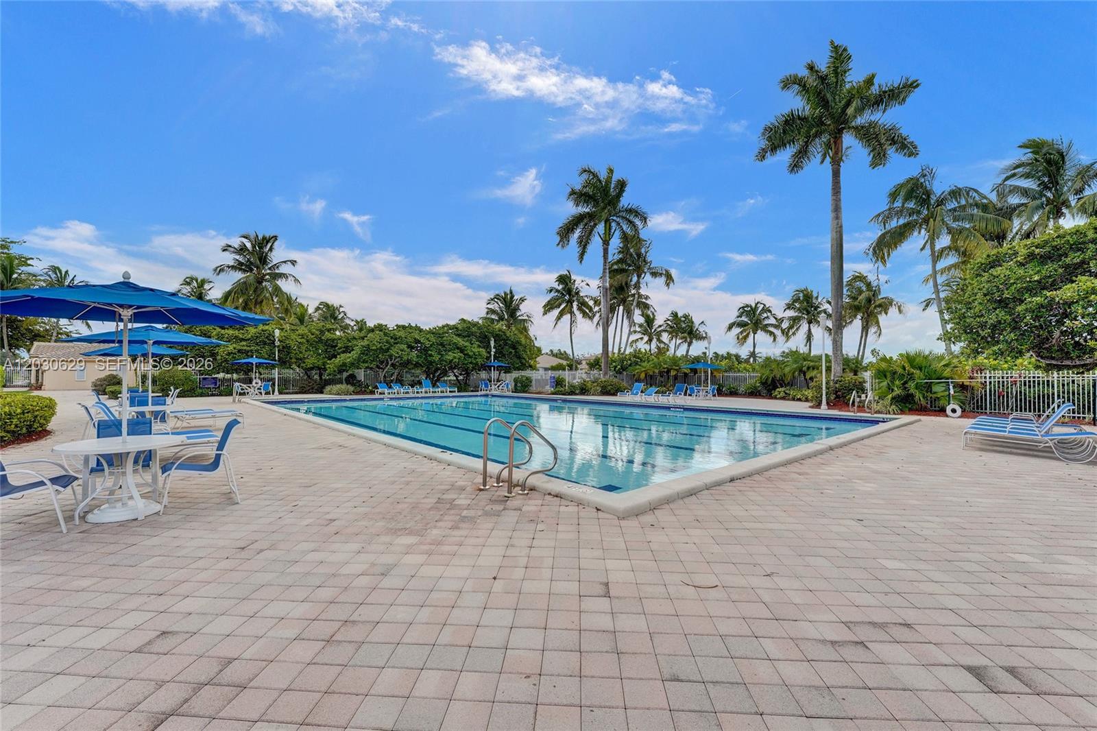 1958 NW 171st Ave, Pembroke Pines FL 33028