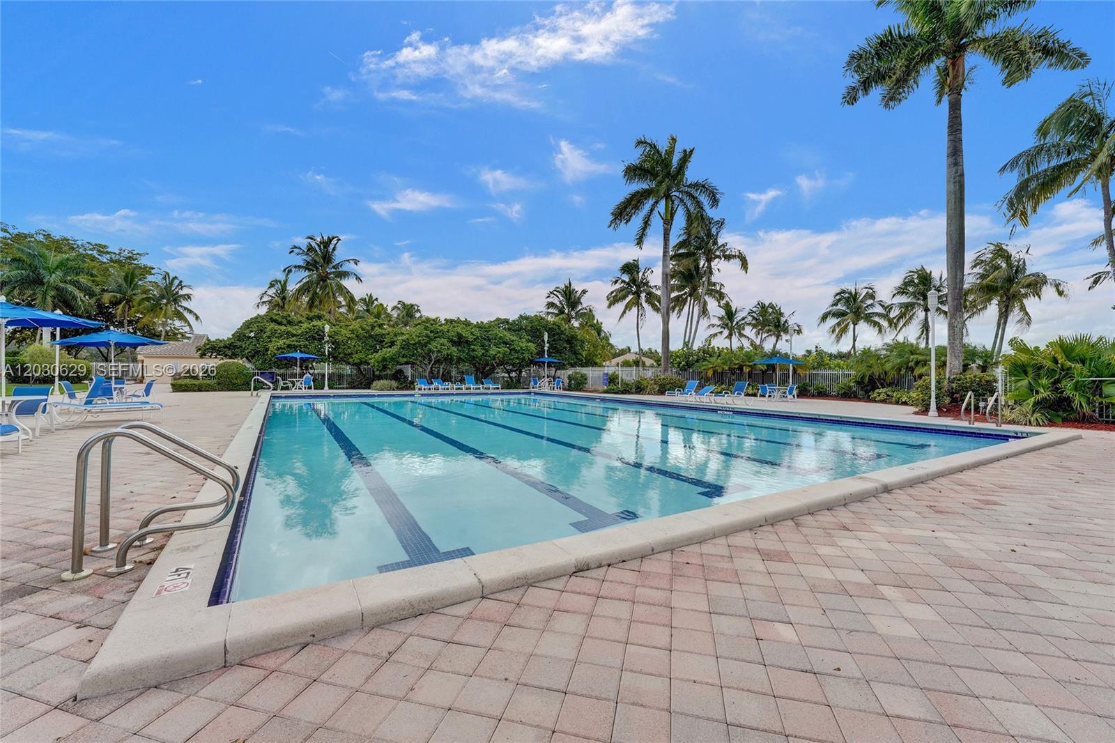 1958 NW 171st Ave, Pembroke Pines FL 33028