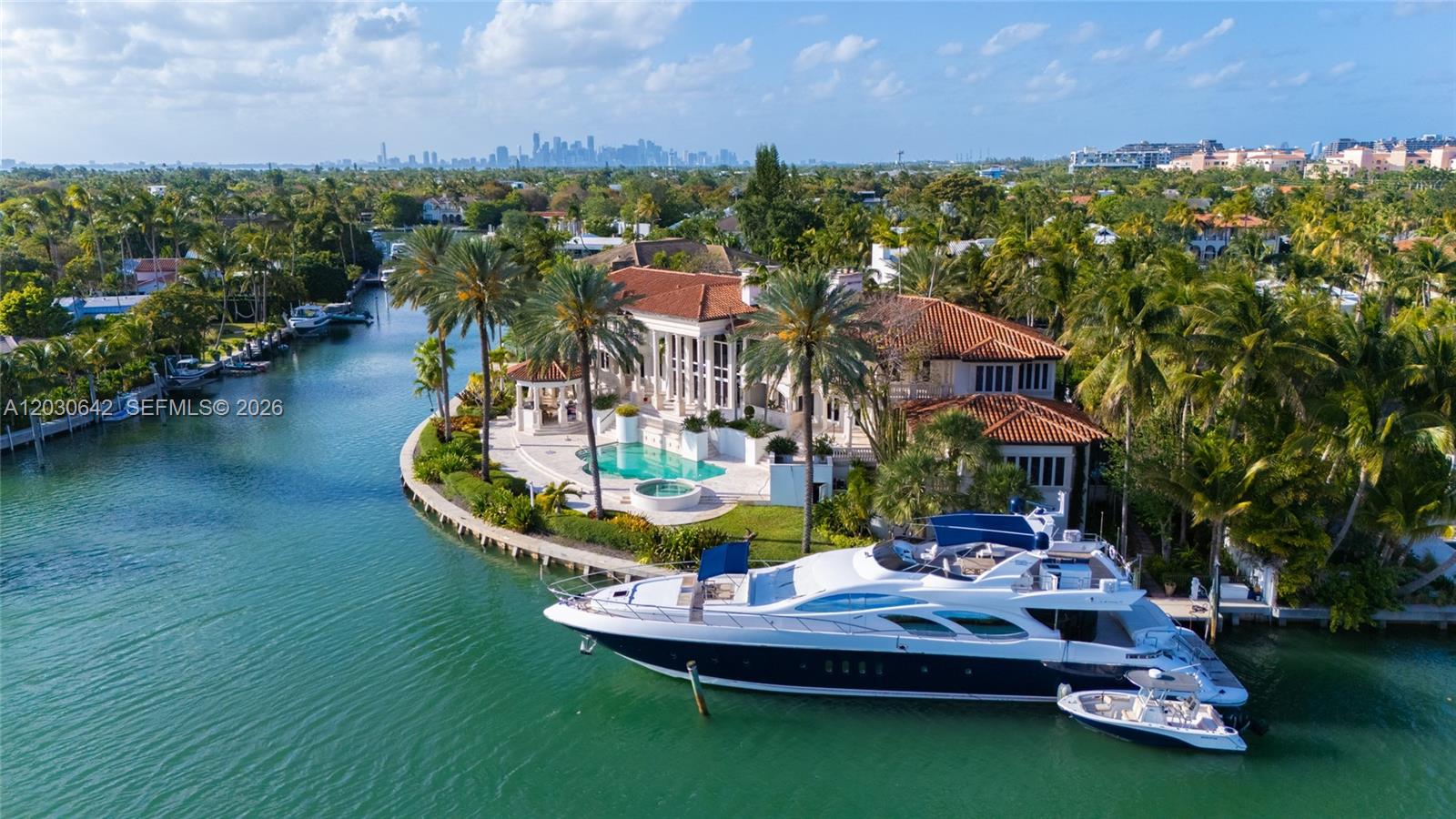 260 Cape Florida Dr, Key Biscayne FL 33149