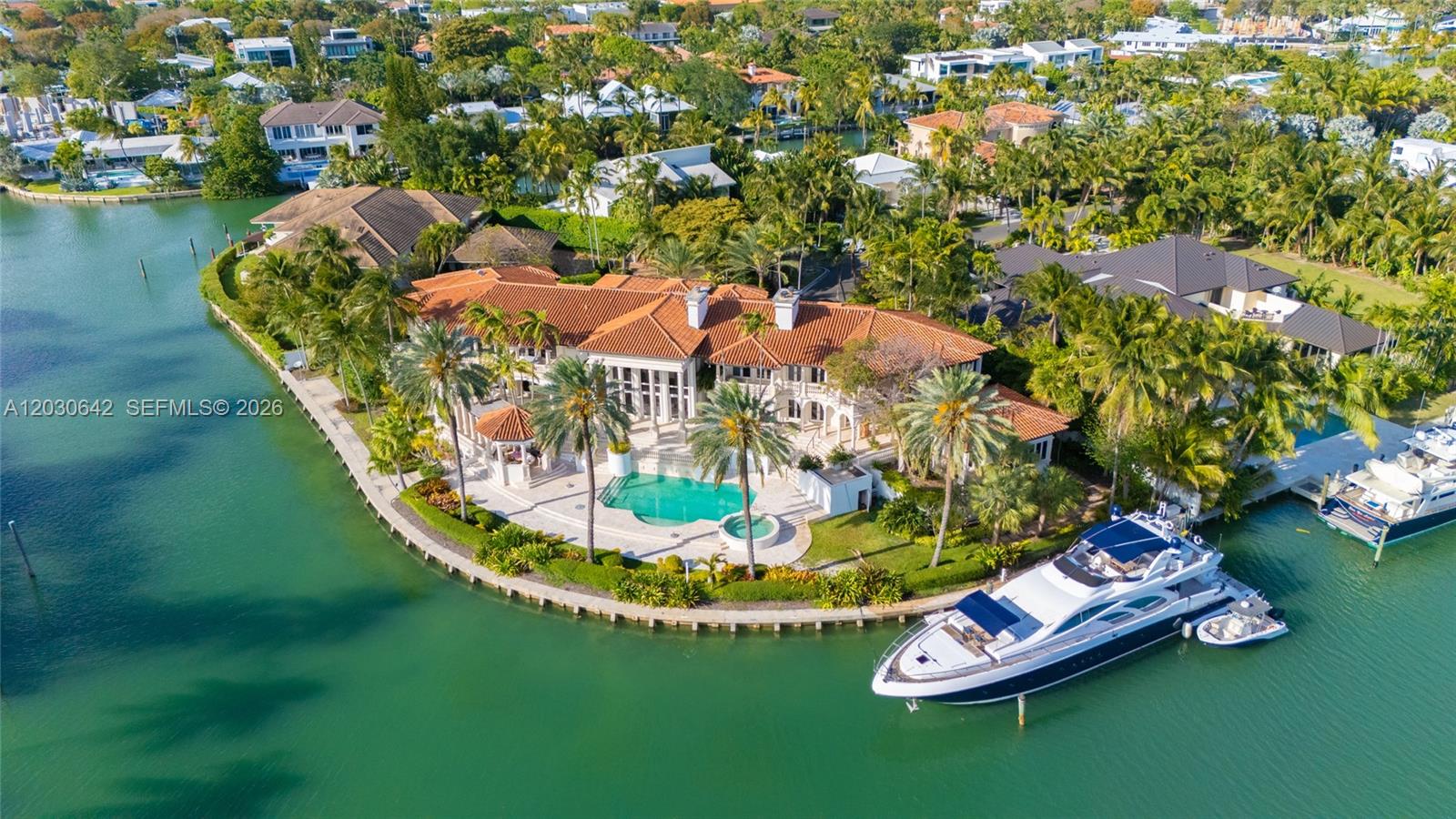 260 Cape Florida Dr, Key Biscayne FL 33149