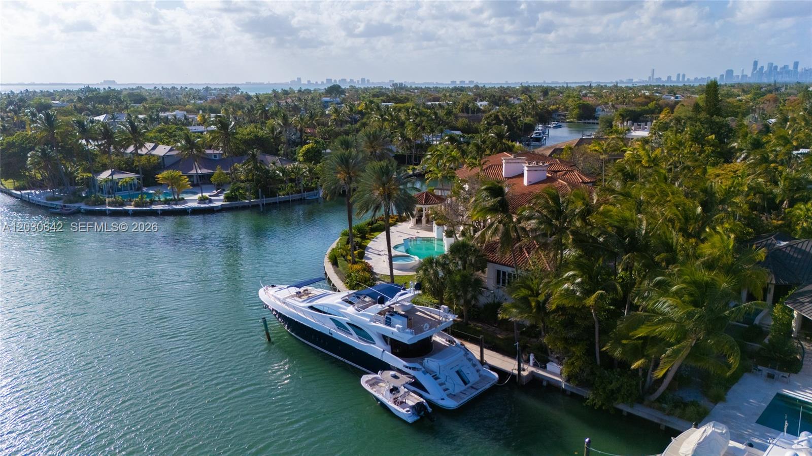 260 Cape Florida Dr, Key Biscayne FL 33149