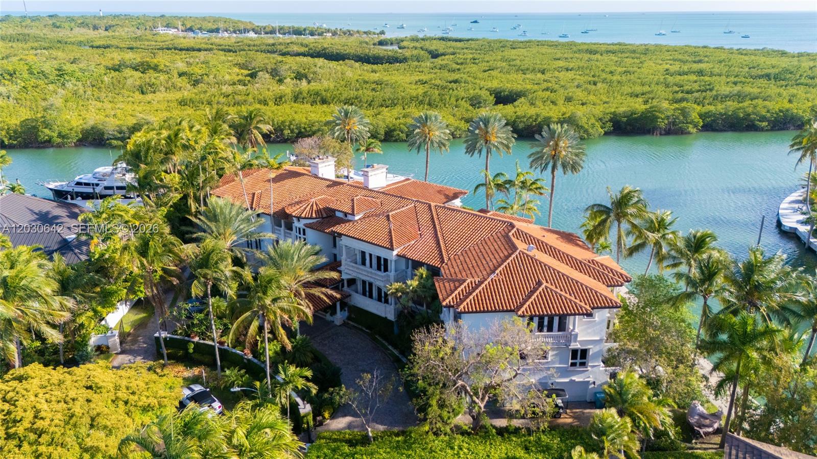 260 Cape Florida Dr, Key Biscayne FL 33149