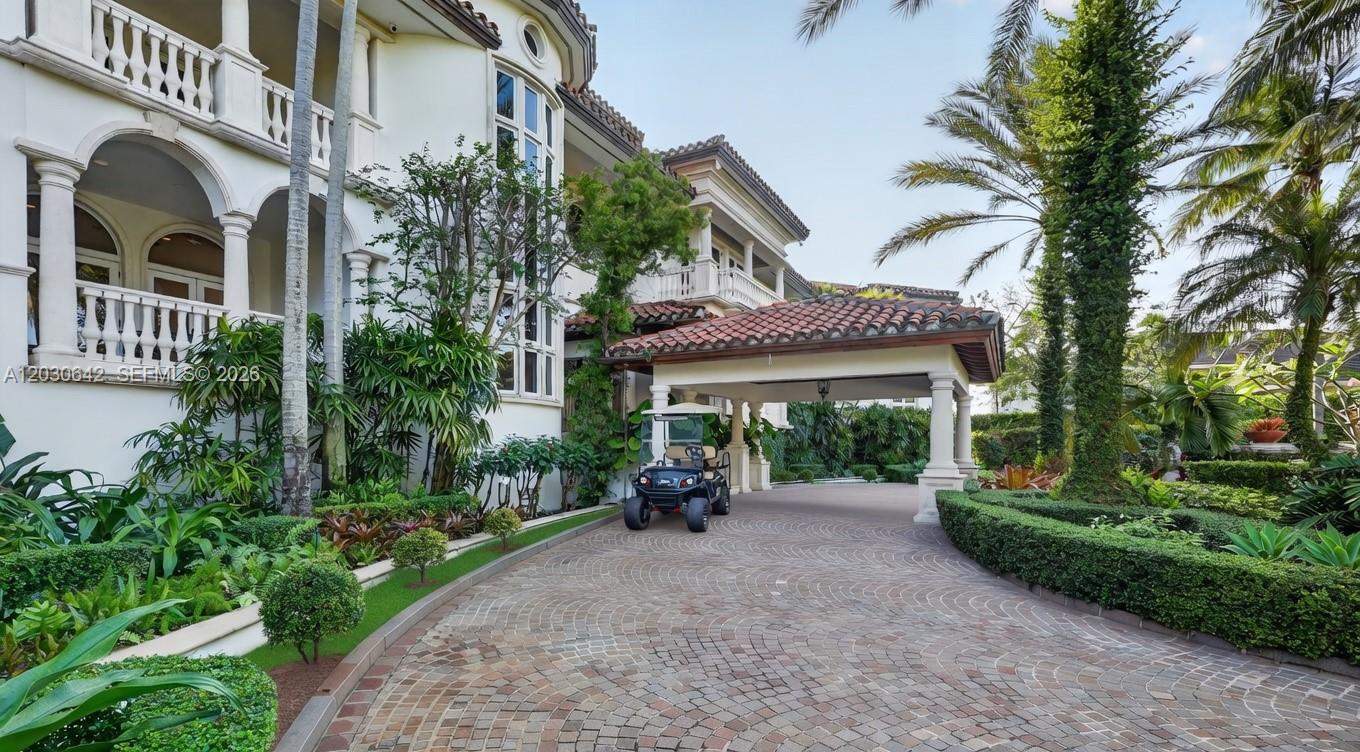 260 Cape Florida Dr, Key Biscayne FL 33149