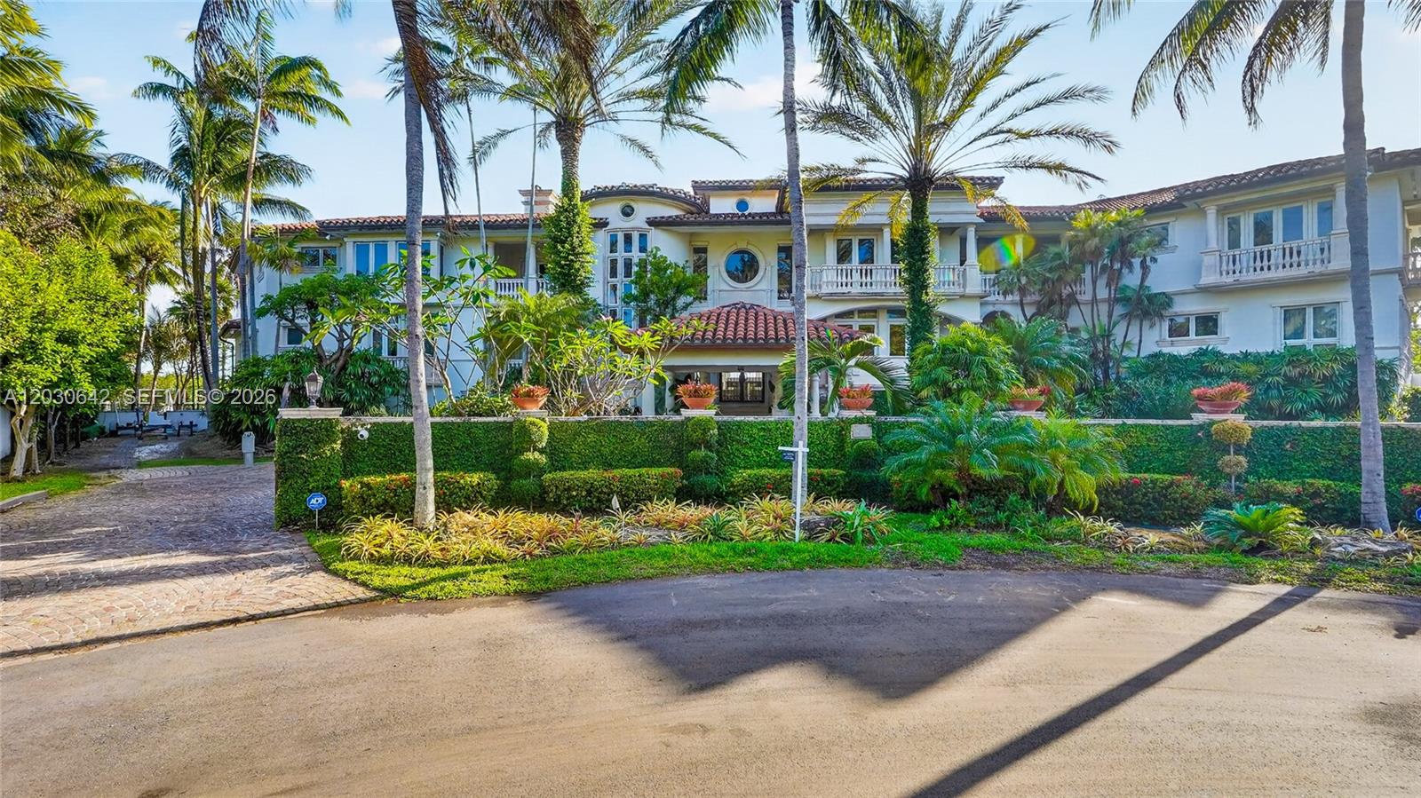 260 Cape Florida Dr, Key Biscayne FL 33149