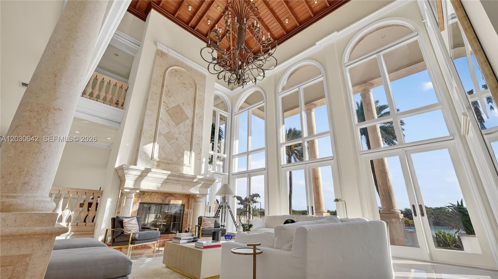 260 Cape Florida Dr, Key Biscayne FL 33149