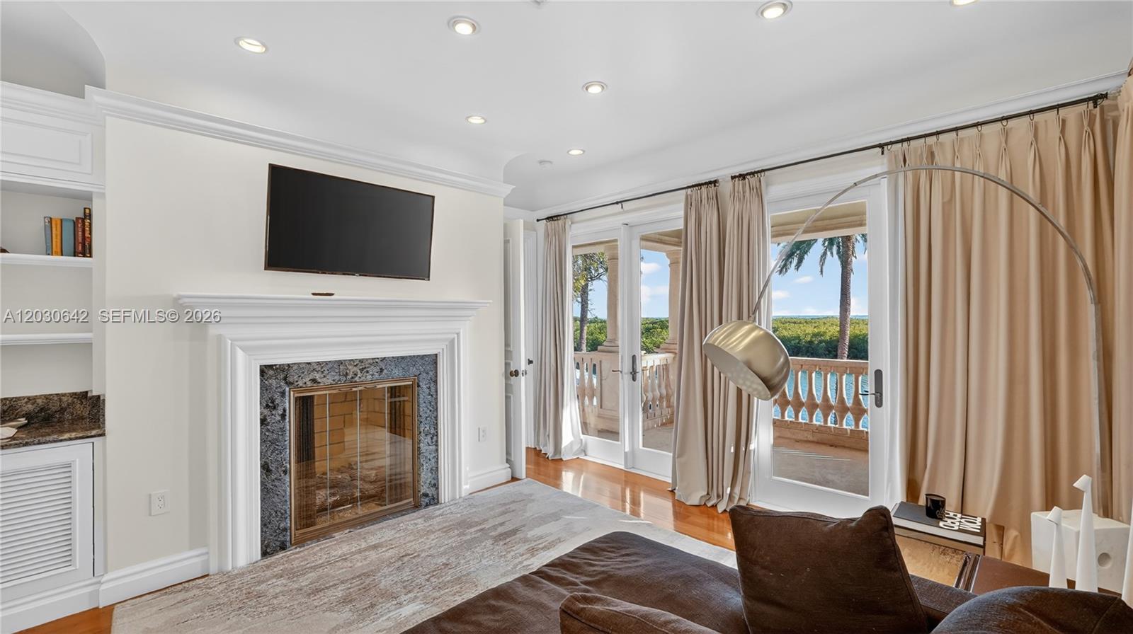 260 Cape Florida Dr, Key Biscayne FL 33149