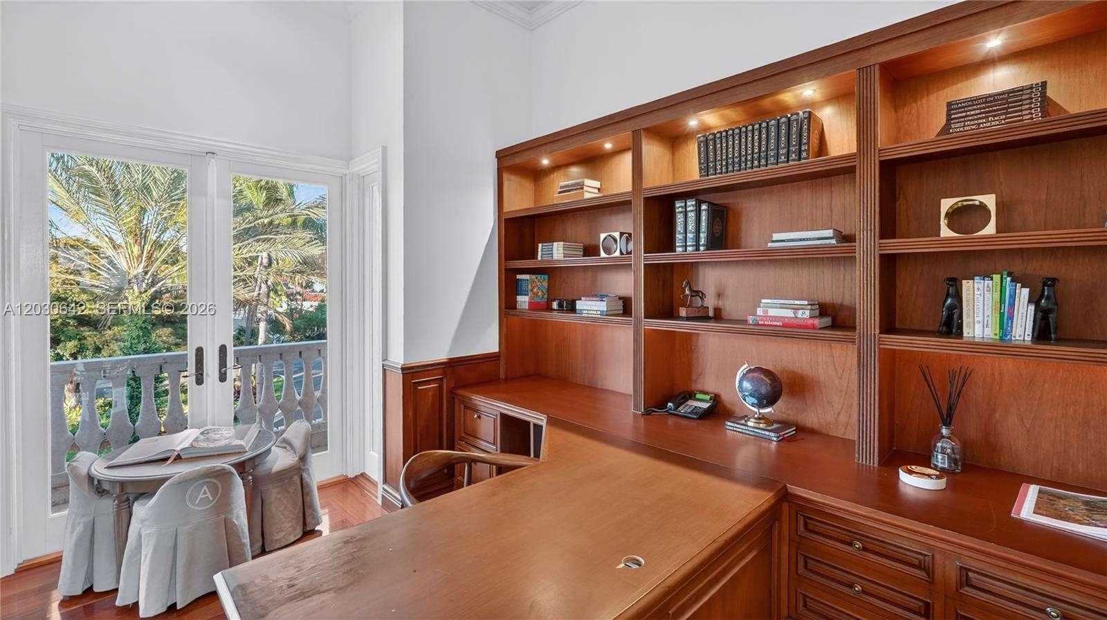260 Cape Florida Dr, Key Biscayne FL 33149