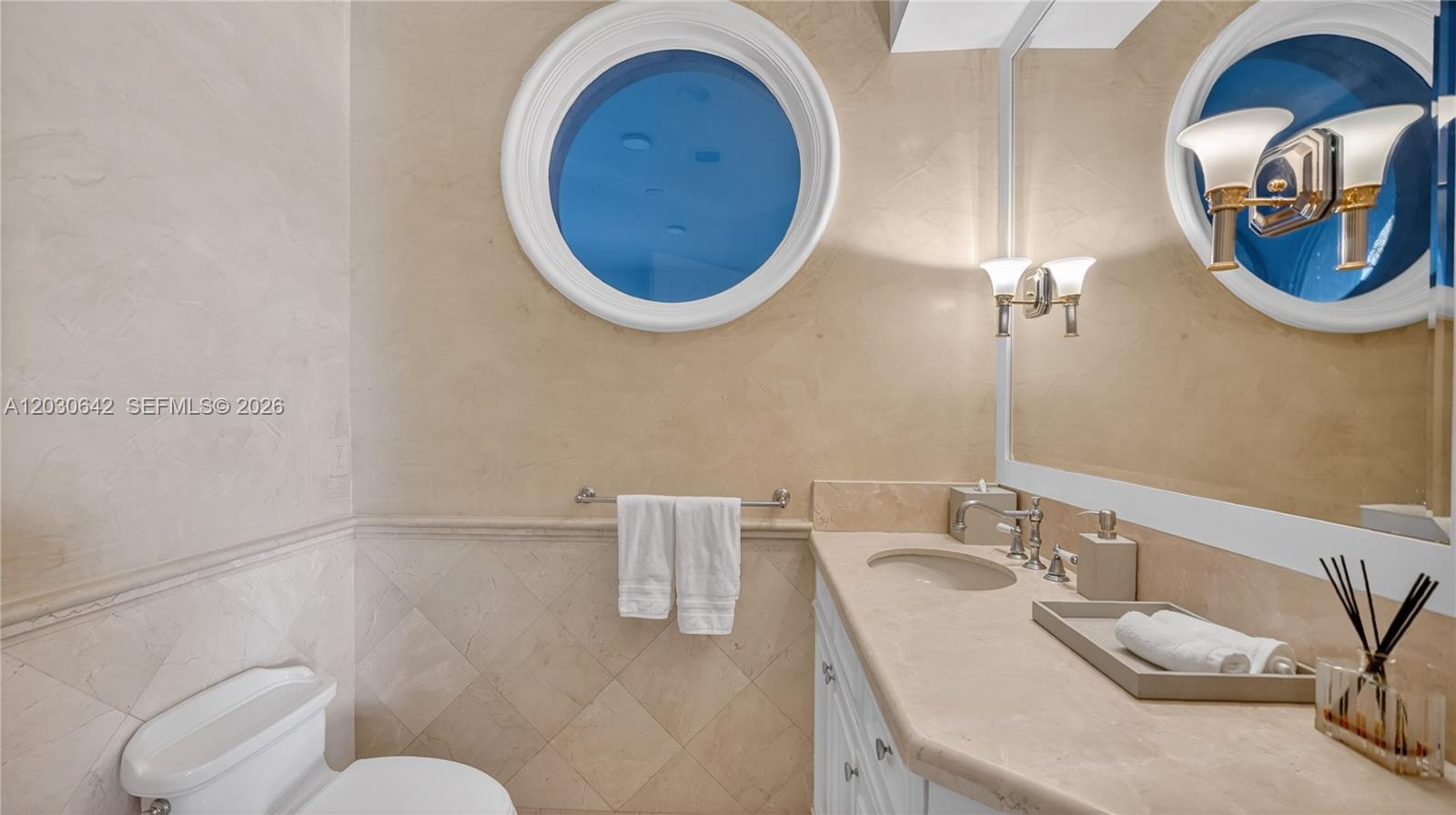 260 Cape Florida Dr, Key Biscayne FL 33149