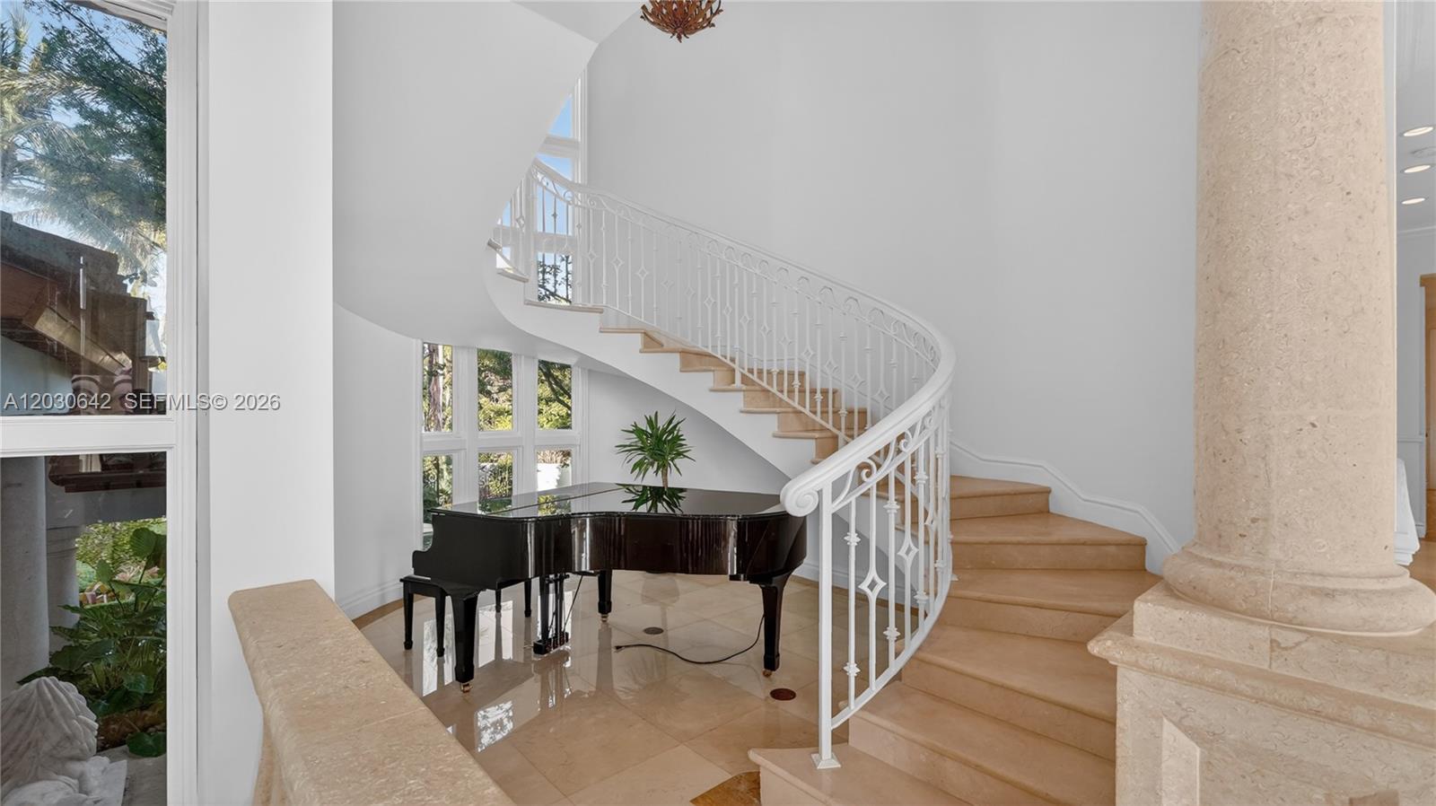 260 Cape Florida Dr, Key Biscayne FL 33149