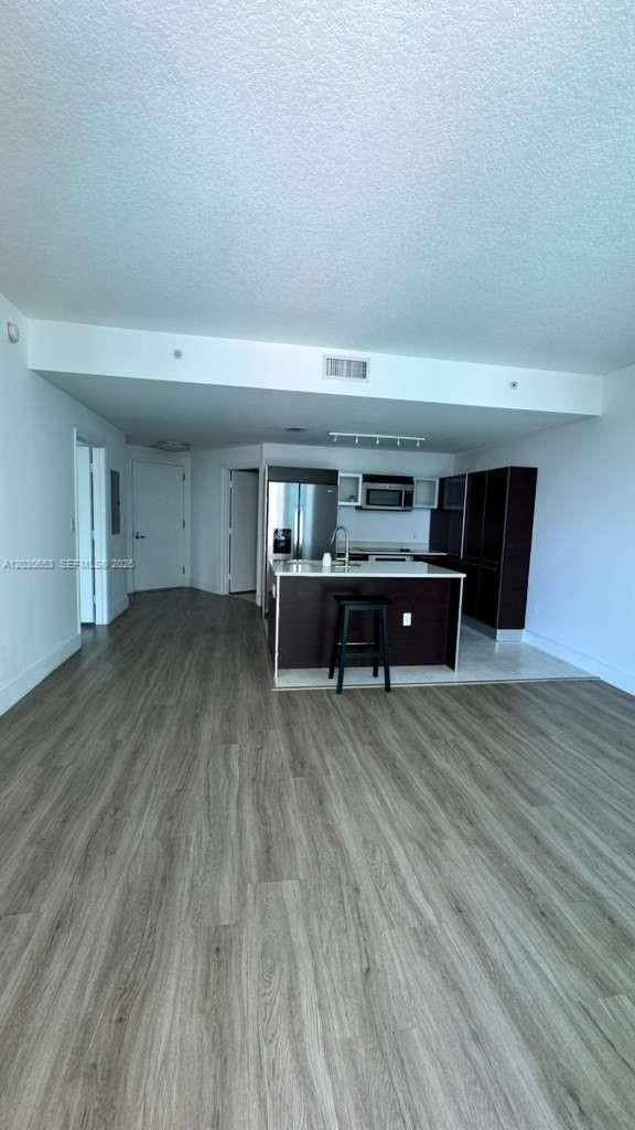 1900 N Bayshore Dr #1407, Miami FL 33132